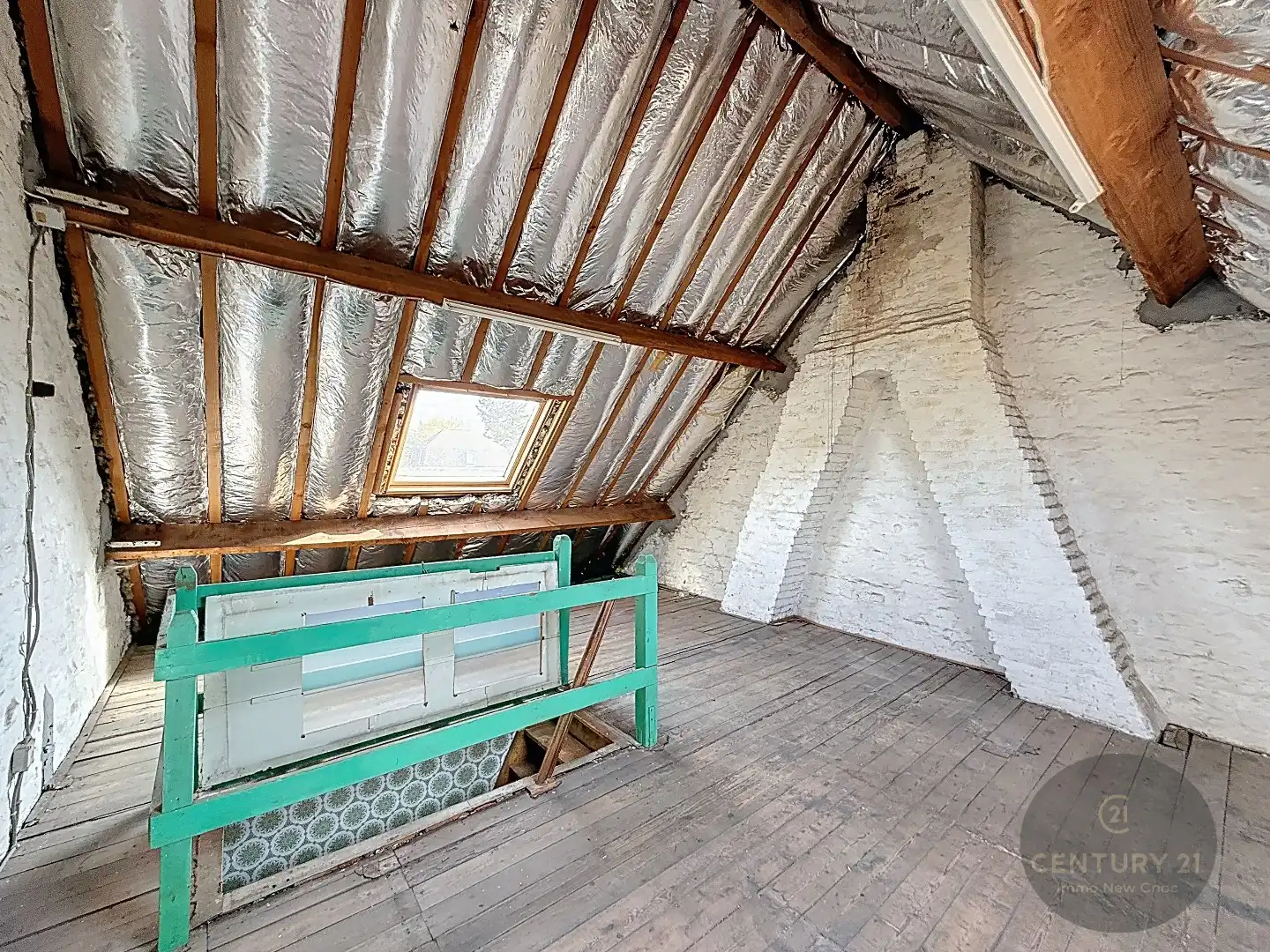 Op te frissen stadswoning met zonnige tuin! foto 18