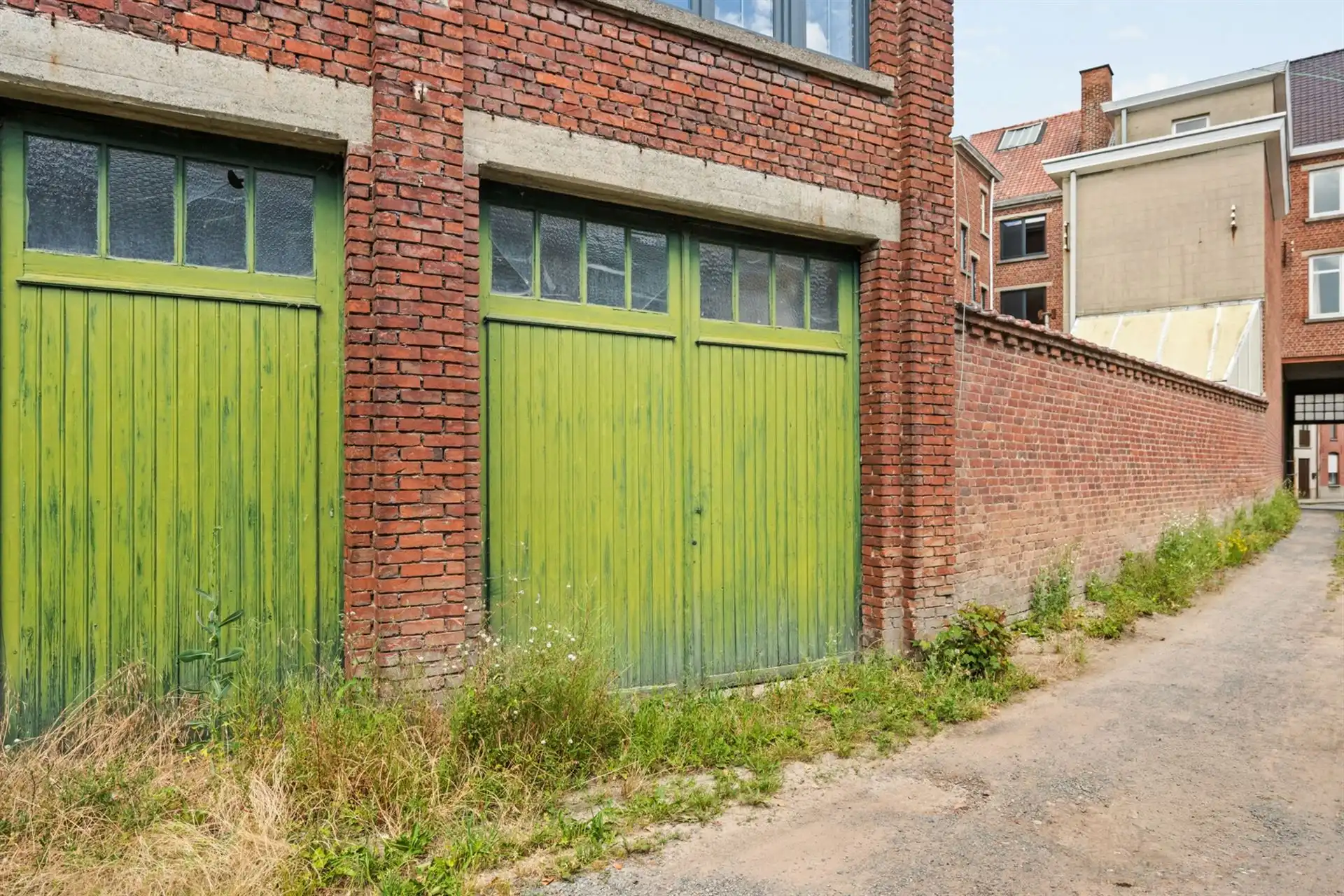Ruime herenwoning met garage en 8 slk! foto 27