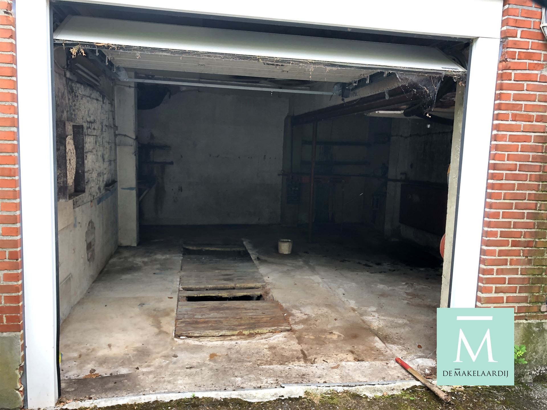 Te renoveren villa op een zeer uitgestrekt perceel van bijna 20 are foto 24