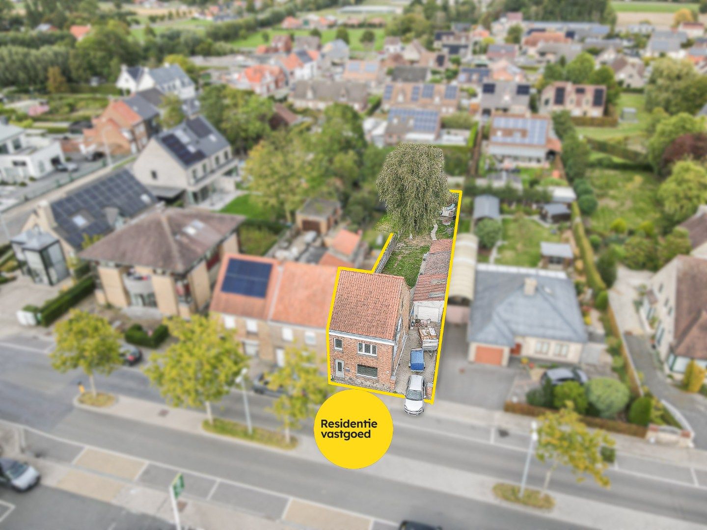 Hoofdfoto van de publicatie: Te renoveren woning in het centrum van Veldegem