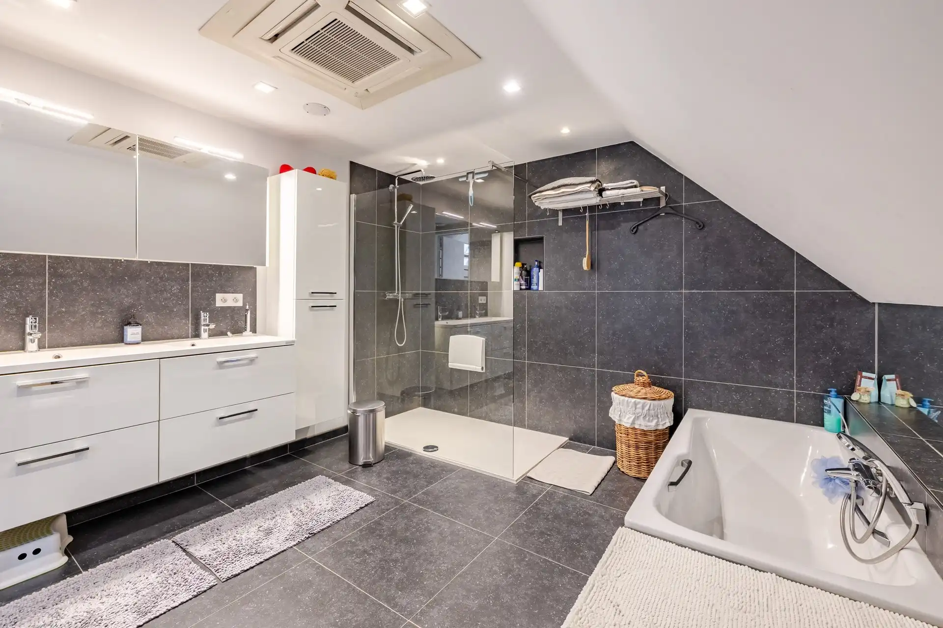 Unieke eigendom  met woning en 4★ vakantiewoning – Vlaamse Ardennen foto 21