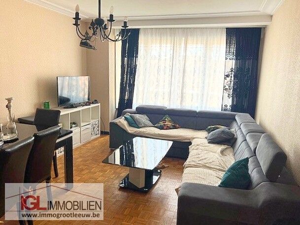 Gezellig 2 slaapkamer appartement te koop in Zellik foto 2