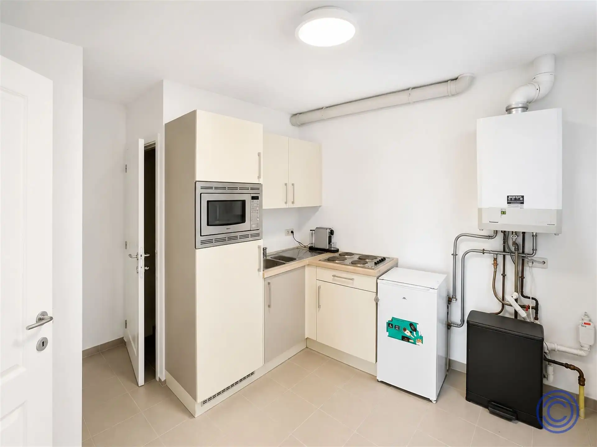 Instapklare handelsruimte ca. 70m² op TOP locatie! foto 4