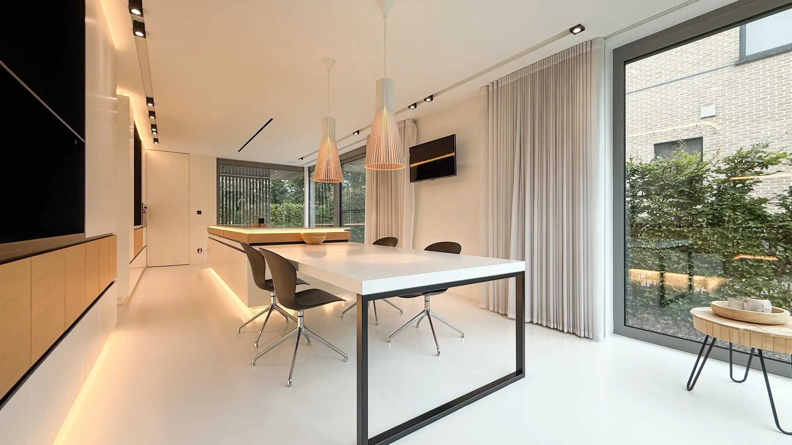 High-end instapklare woning met 4slpk, zwembad + terras! foto 9
