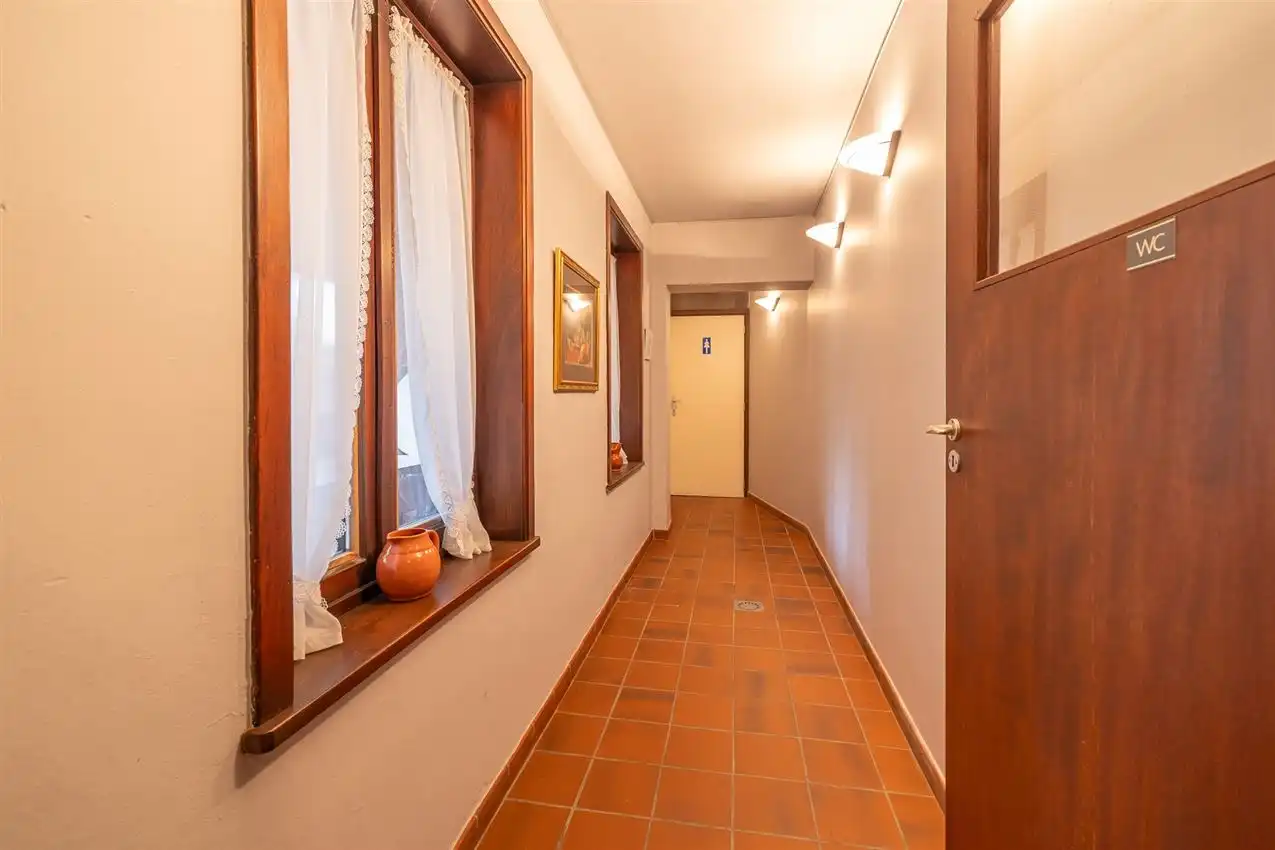 Uniek gebouw met historische waarde en karakter foto 21