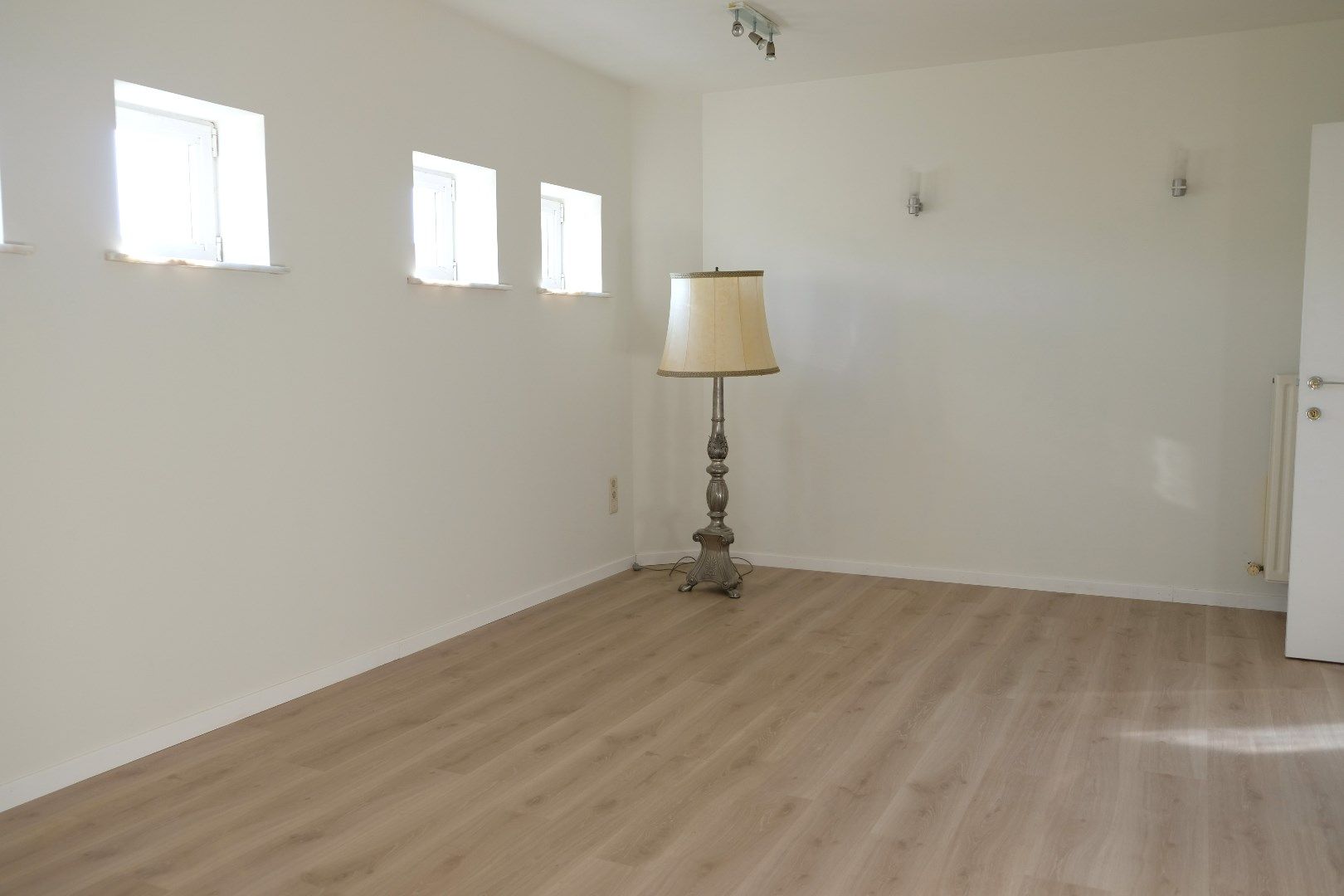 Ruime woning met 3 slaapkamers te Brakel foto 15