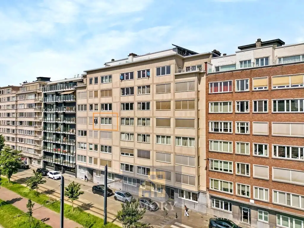 Stijlvol en lichtrijk appartement op toplocatie aan het Zuidpark mét terras en autostaanplaats! foto 20