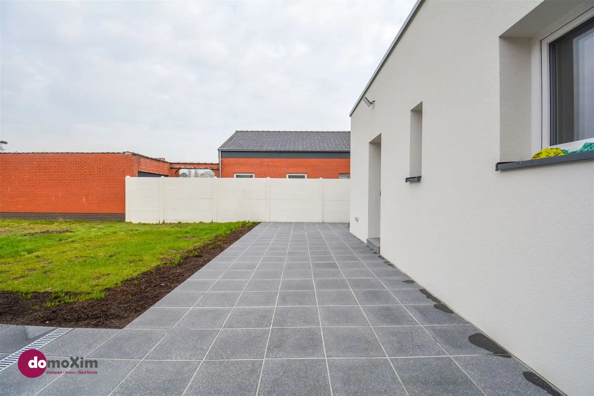 Charmante, recent gerenoveerde woning met 4 slaapkamers in Baal foto 16