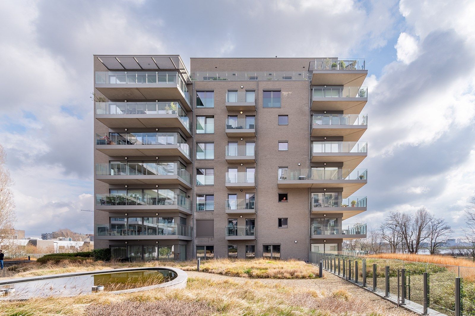 Zeer ruim, luxueus en lichtrijk appartement met 2 terrassen en zicht op het Galgenweel foto 24