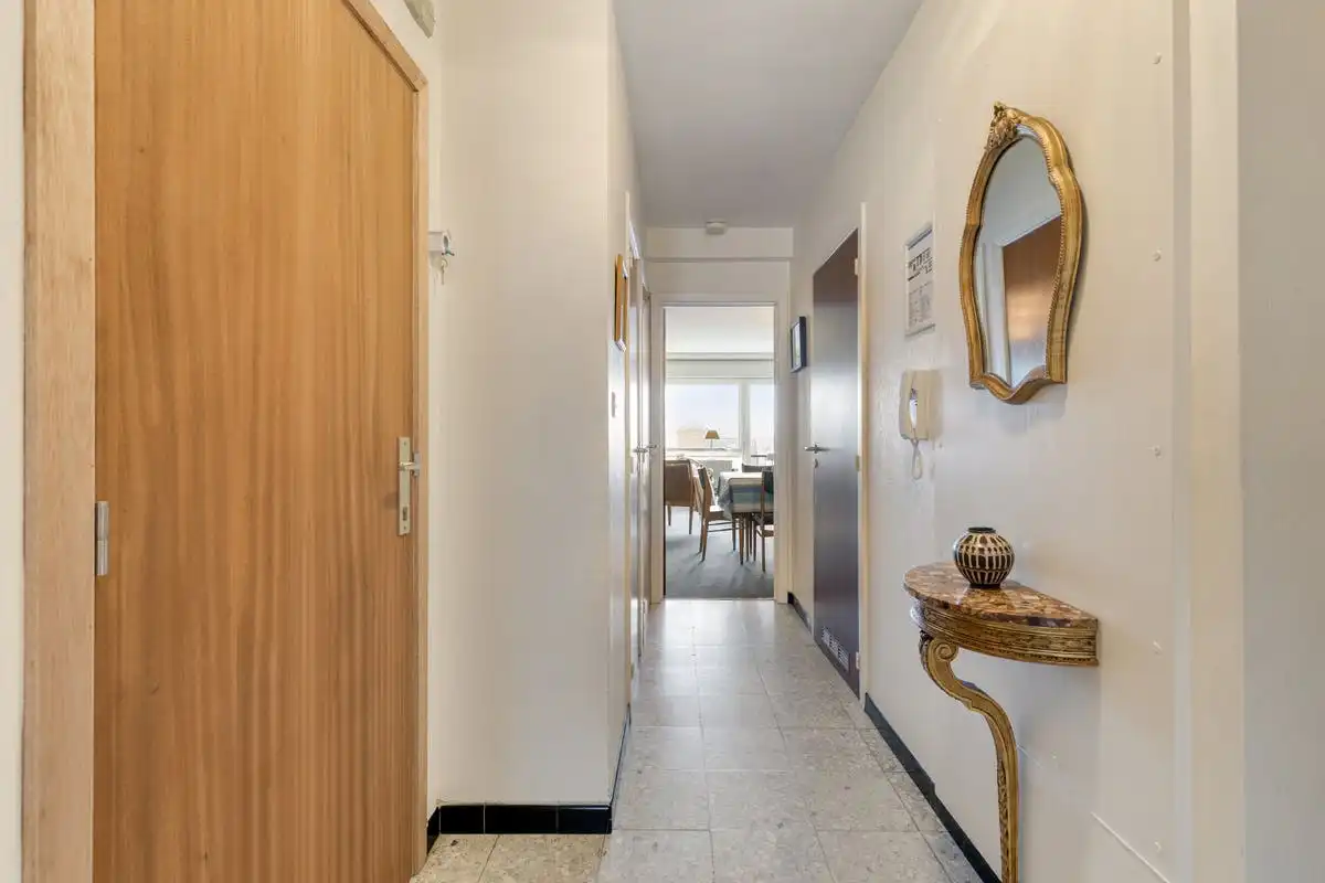 Ruim appartement met twee slaapkamers te koop in Koksijde! foto 10