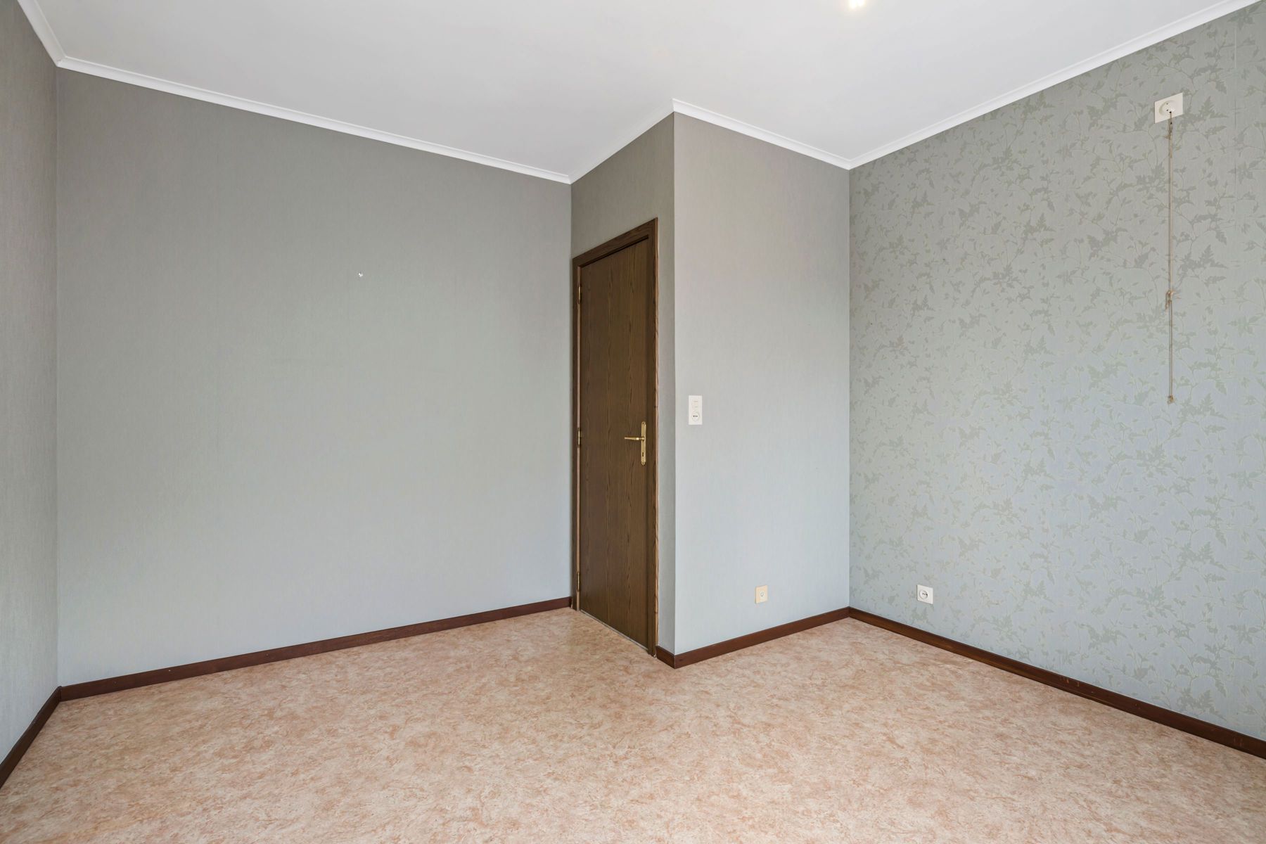 Sfeervolle bungalow met tuin en garage op rustige topligging foto 16