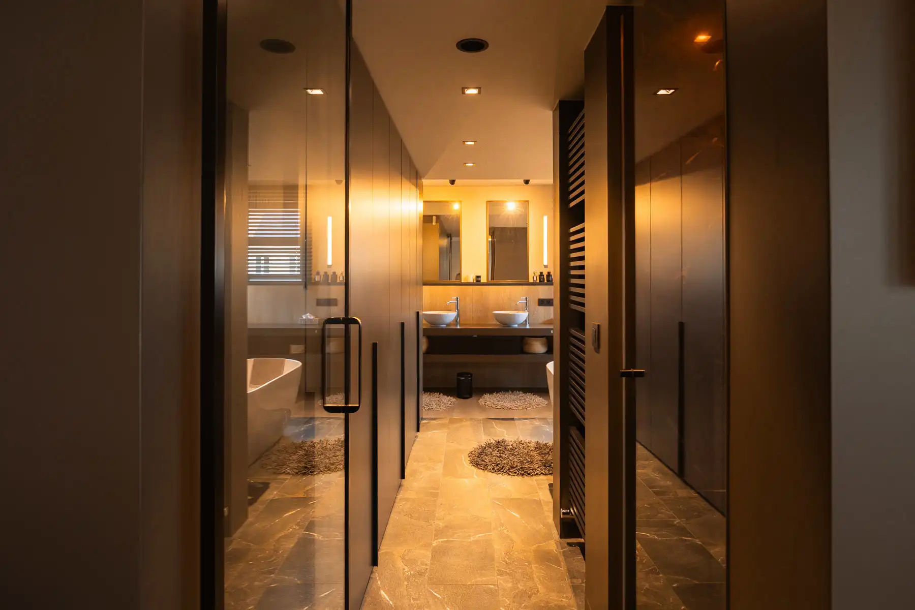 Ruime energiezuinige woning in rustige wijk foto 16