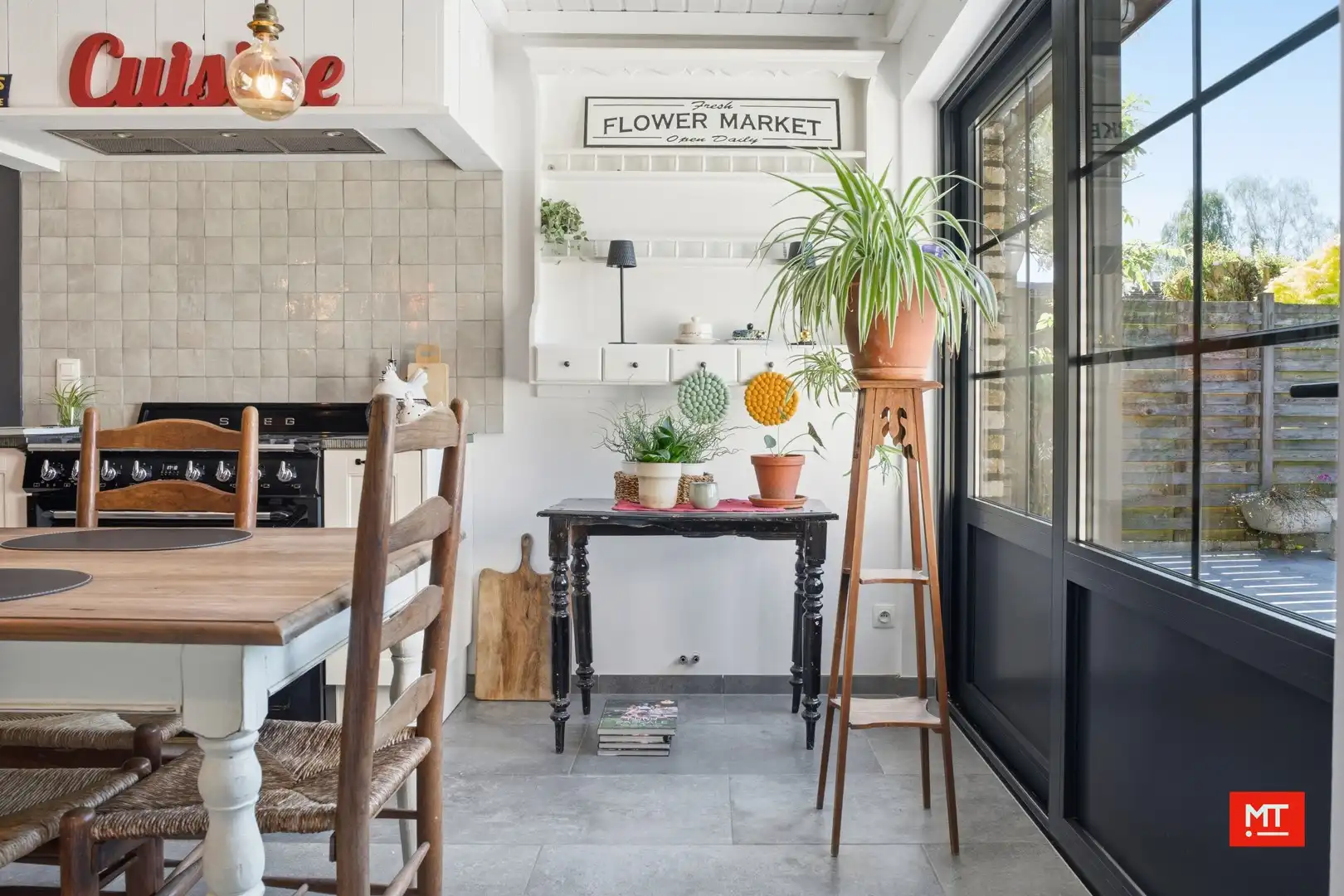 Verrassend ruime woning met prachtige tuin, vlakbij het centrum van Lauwe foto 9