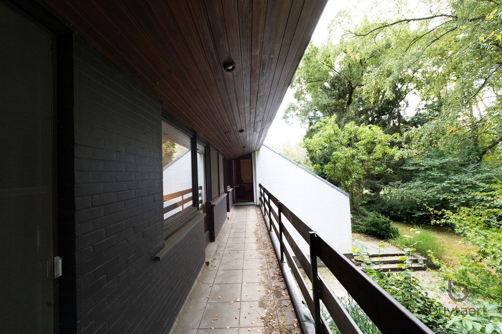 RUIMTE, LICHT ÉN KARAKTER: TE RENOVEREN 70’S VILLA MIDDEN IN HET GROEN! foto 44