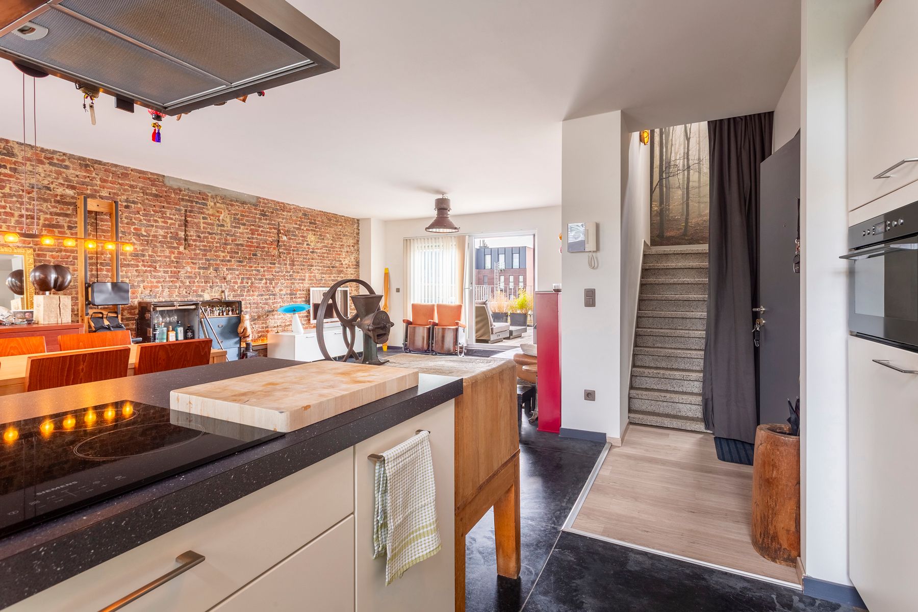 Industriële duplex met loftgevoel in hartje Antwerpen foto 9