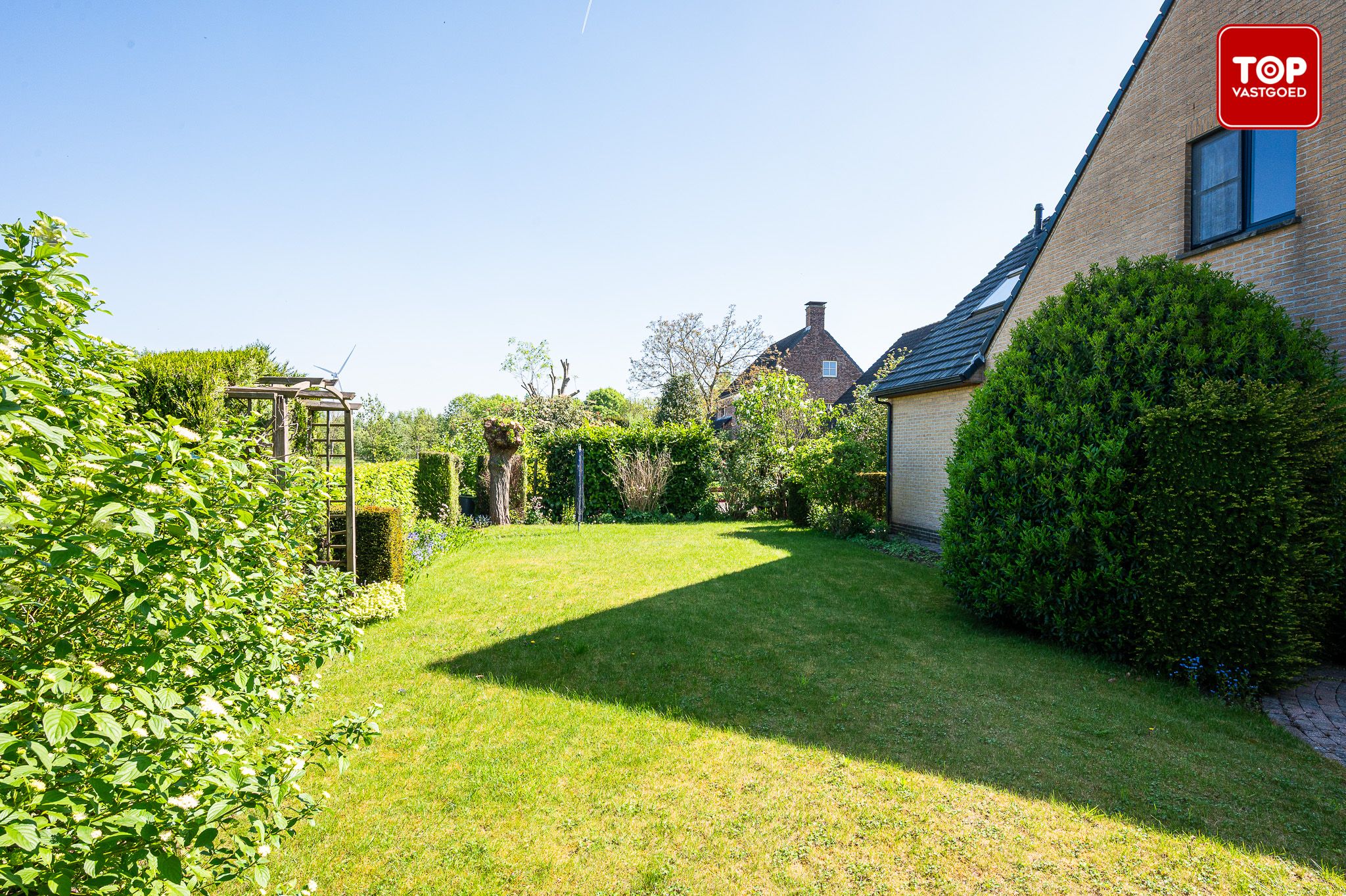 Villa met 6 slaapkamers en prachtige tuin foto 7