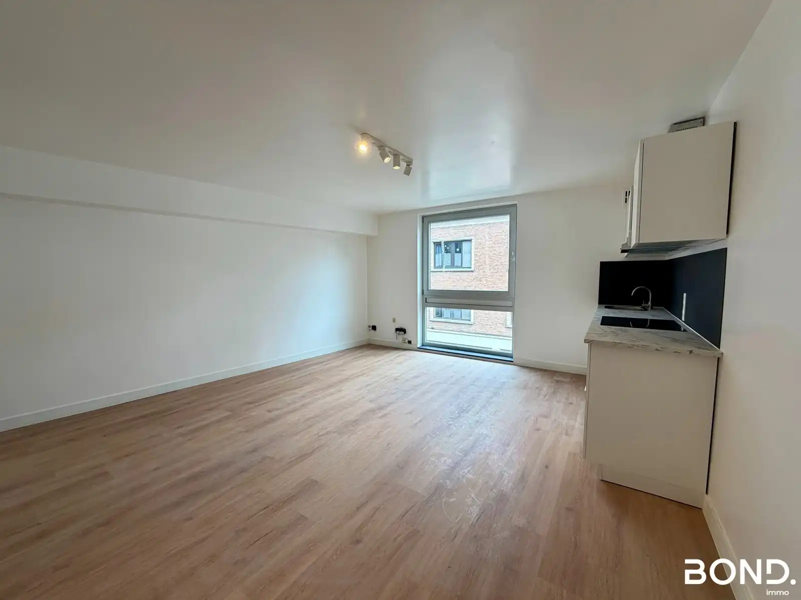 Gerenoveerde studio in hartje Leuven! foto 3
