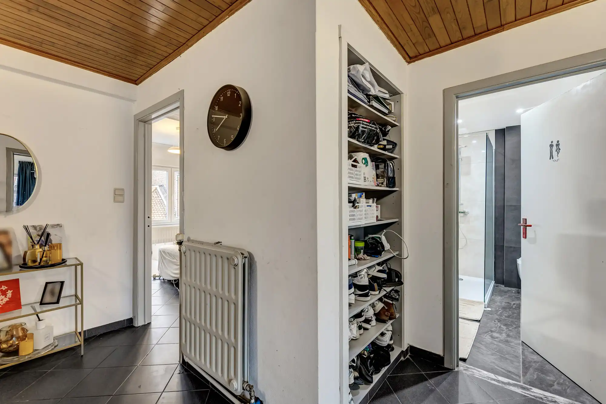 Instapklaar appartement nabij het treinstation foto 8