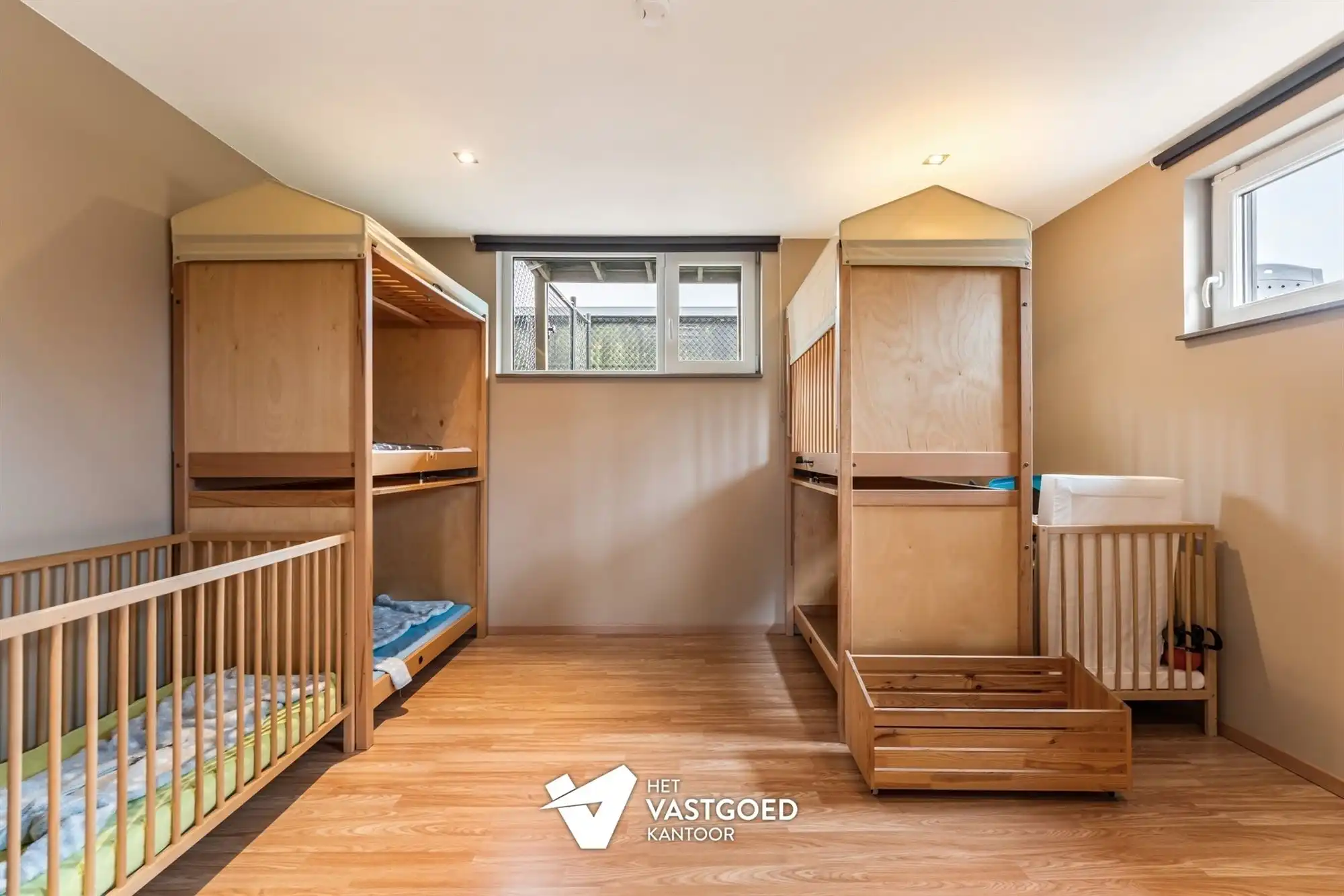 GERENOVEERDE WONING MET 4 SLAAPKAMERS GELEGEN OP EEN RUIM PERCEEL VAN 11A35CA TE SCHERPENHEUVEL foto 26