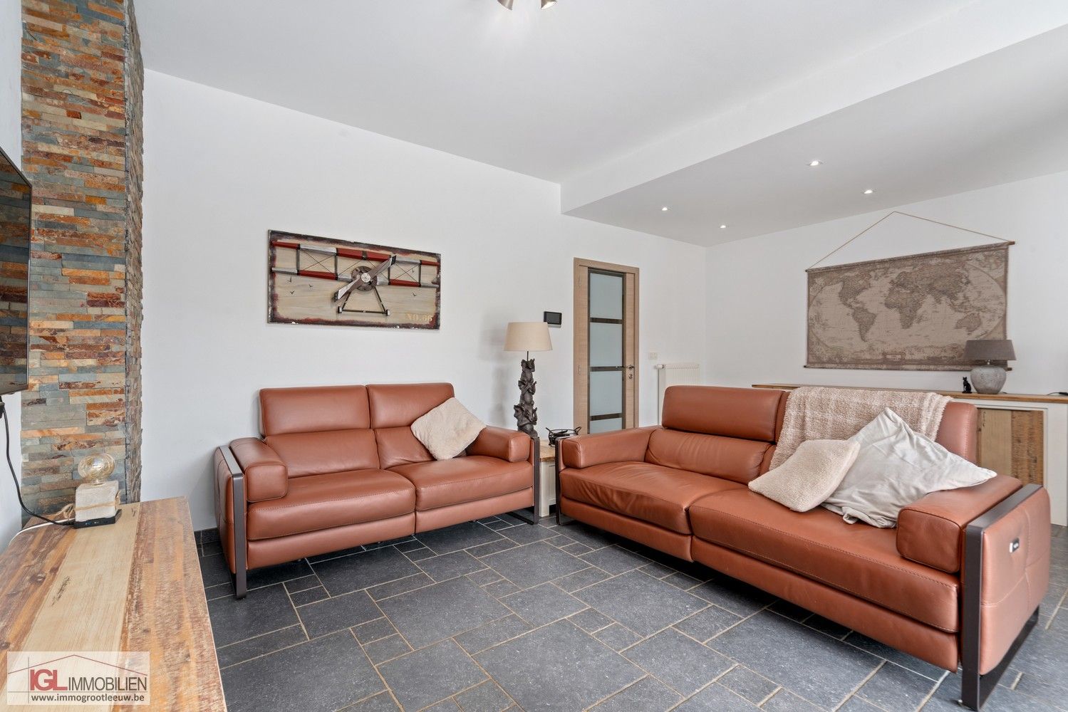 Smaakvol gerenoveerde rijwoning met tuin, garage en uitbreidingsmogelijkheden foto 5