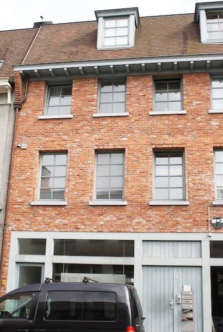 Modern commercieel gelijkvloers op toplocatie in Turnhout foto 5