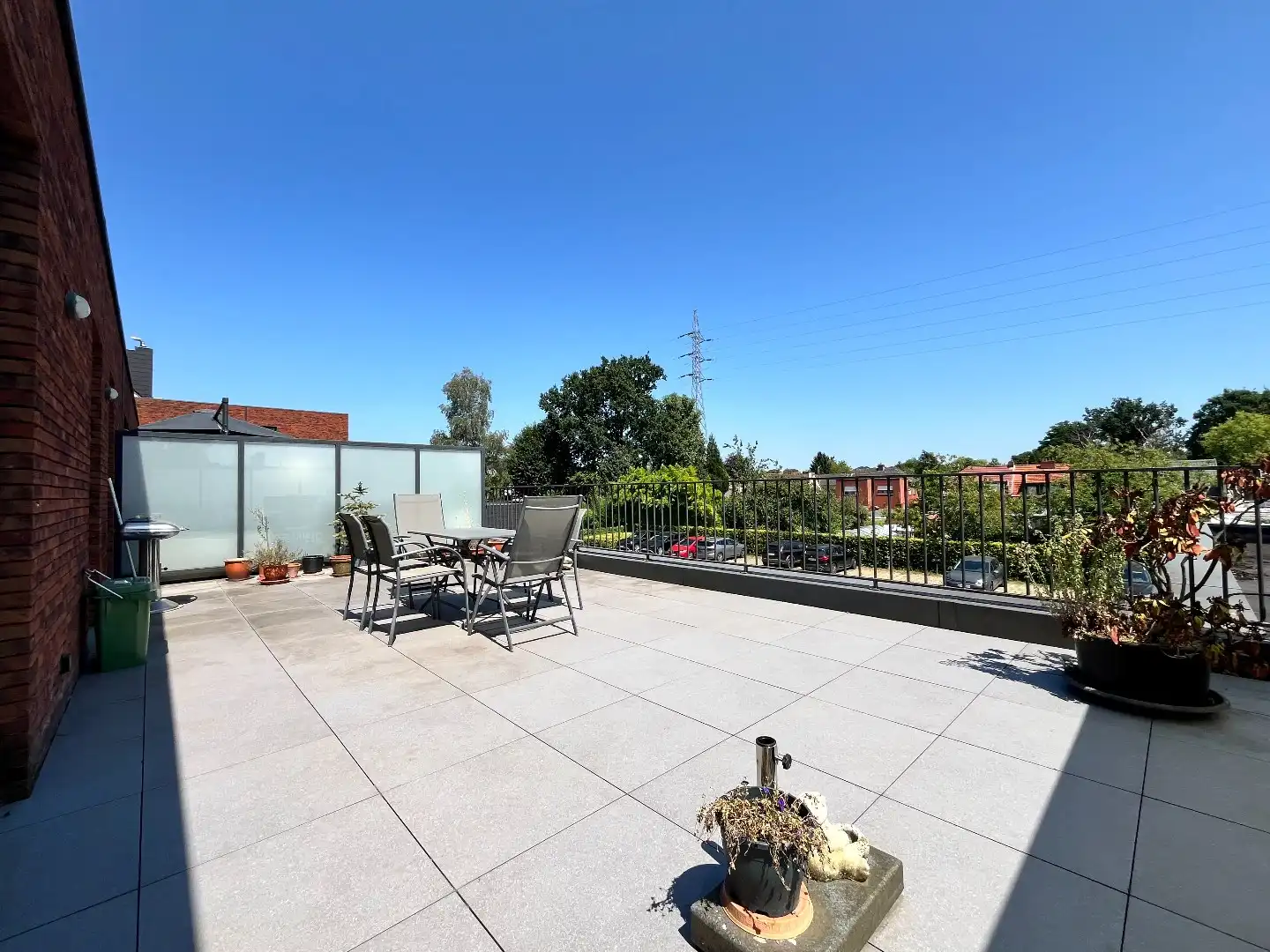 Hedendaags 2 slpk app met riant terras foto 16