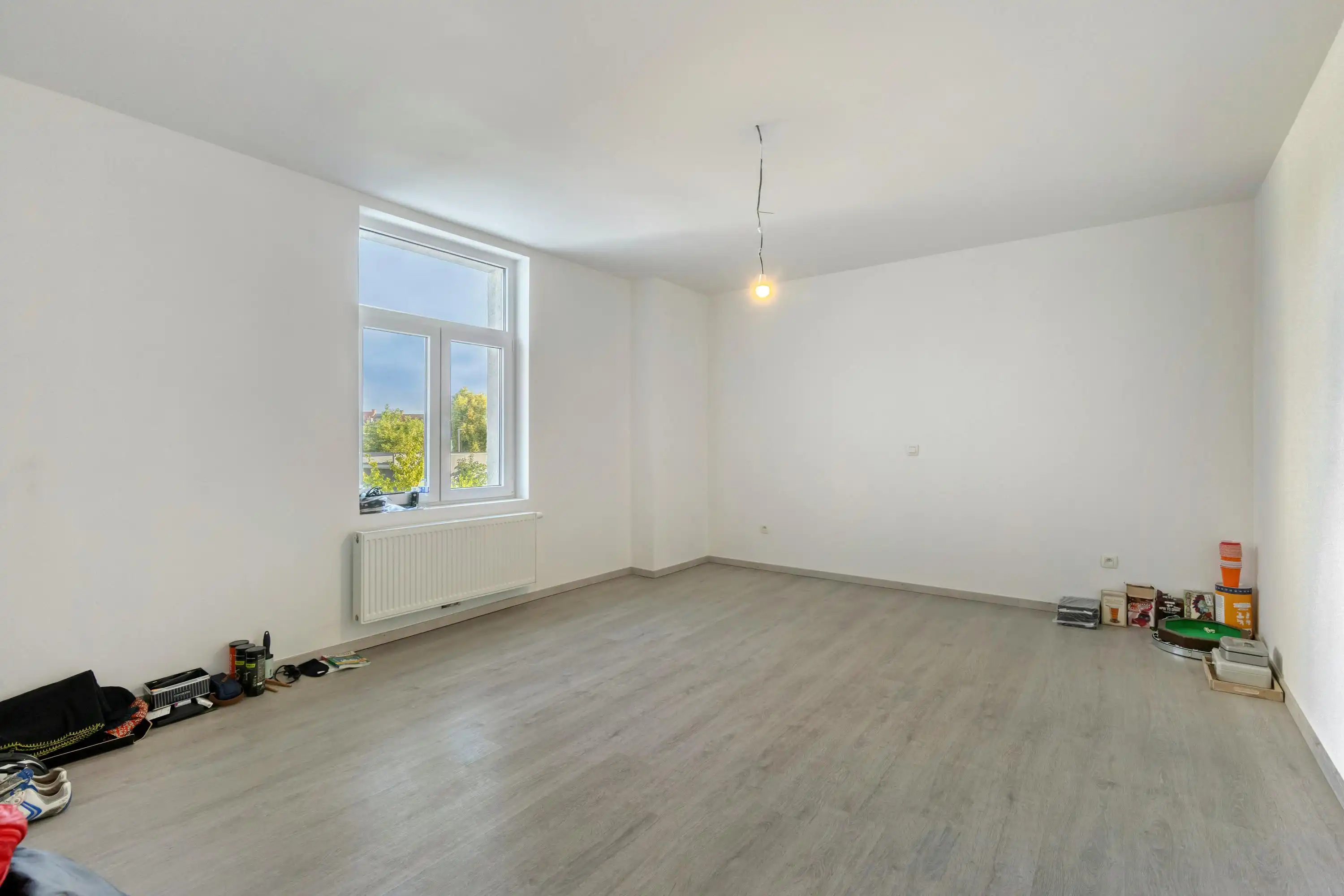 Volledig gerenoveerde woning met garage te koop in Wevelgem!  foto 21