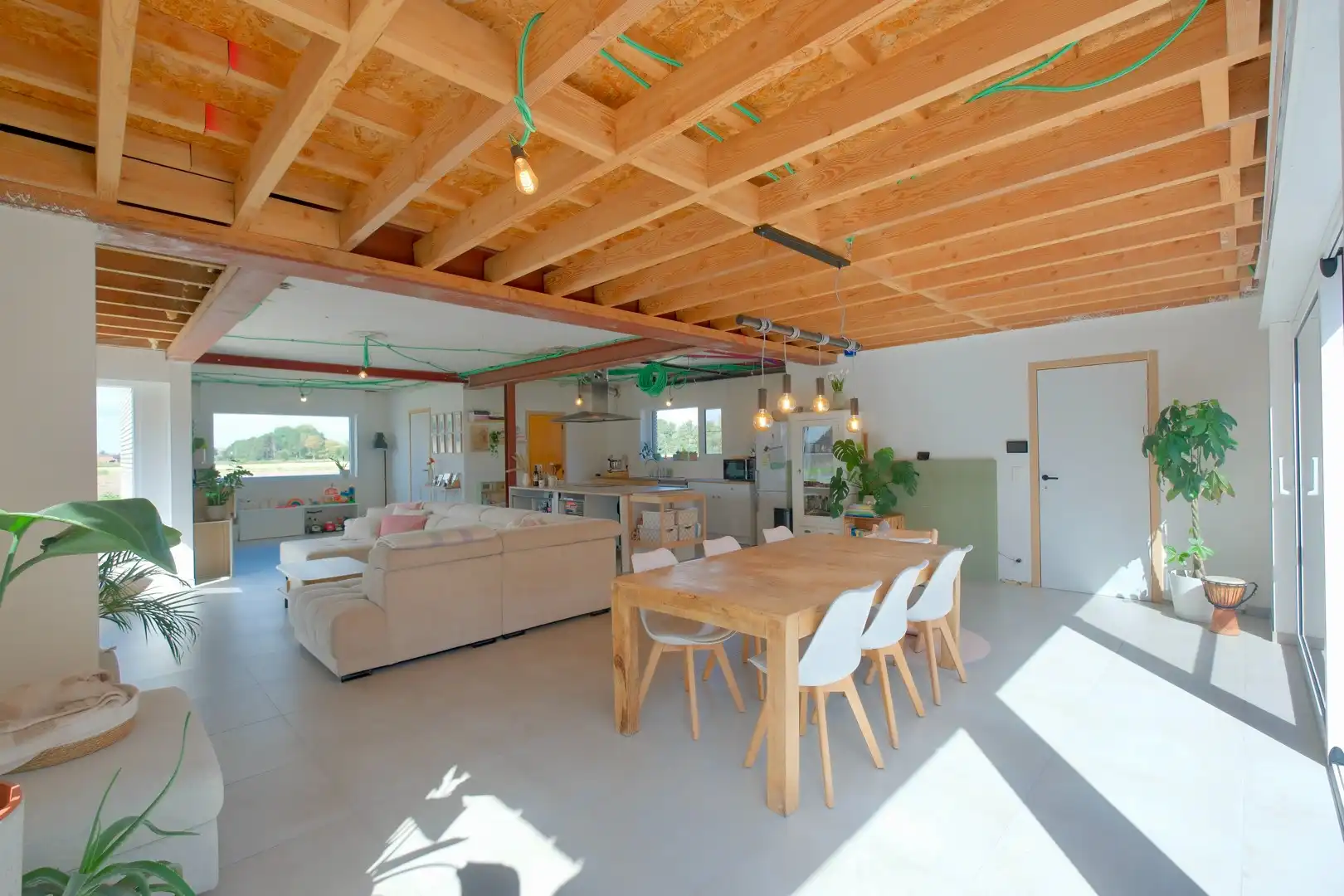 Lichtervelde – Open bebouwing met 2 slpks en garage op 760 m²! foto 13