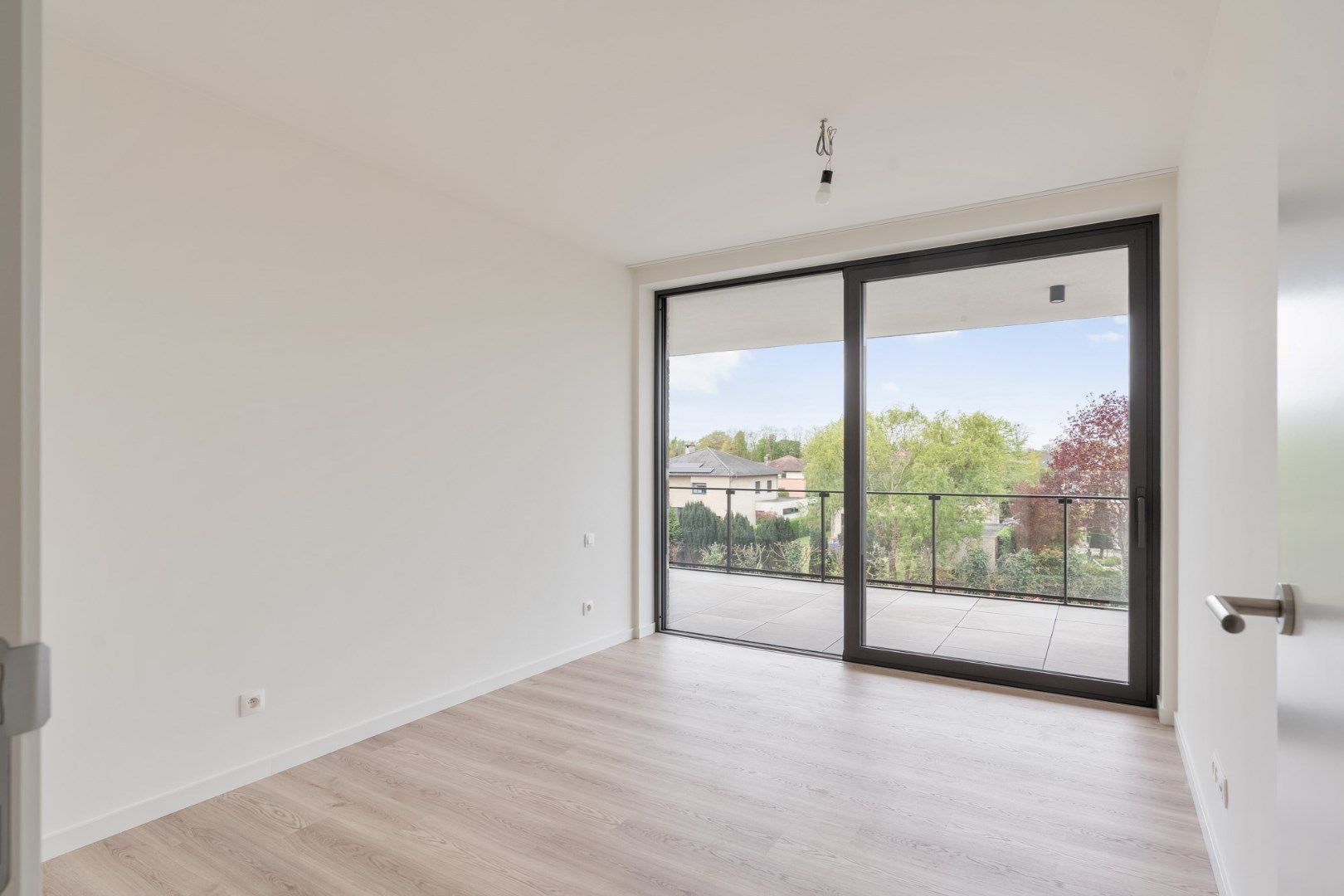 Mooi zeer recent appartement op de tweede verdieping met terras in Zonhoven-centrum foto 10