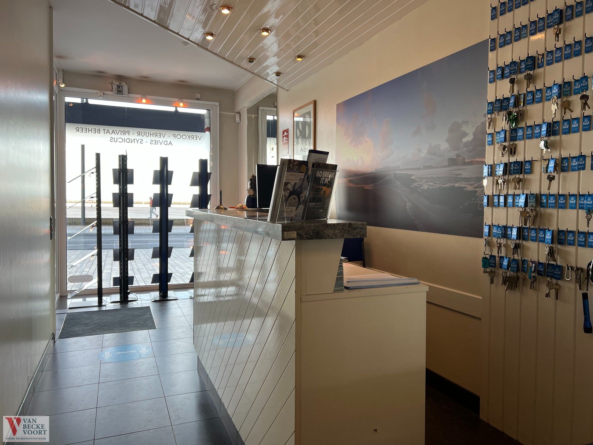 Handelsgelijkvloers 90m² foto 4