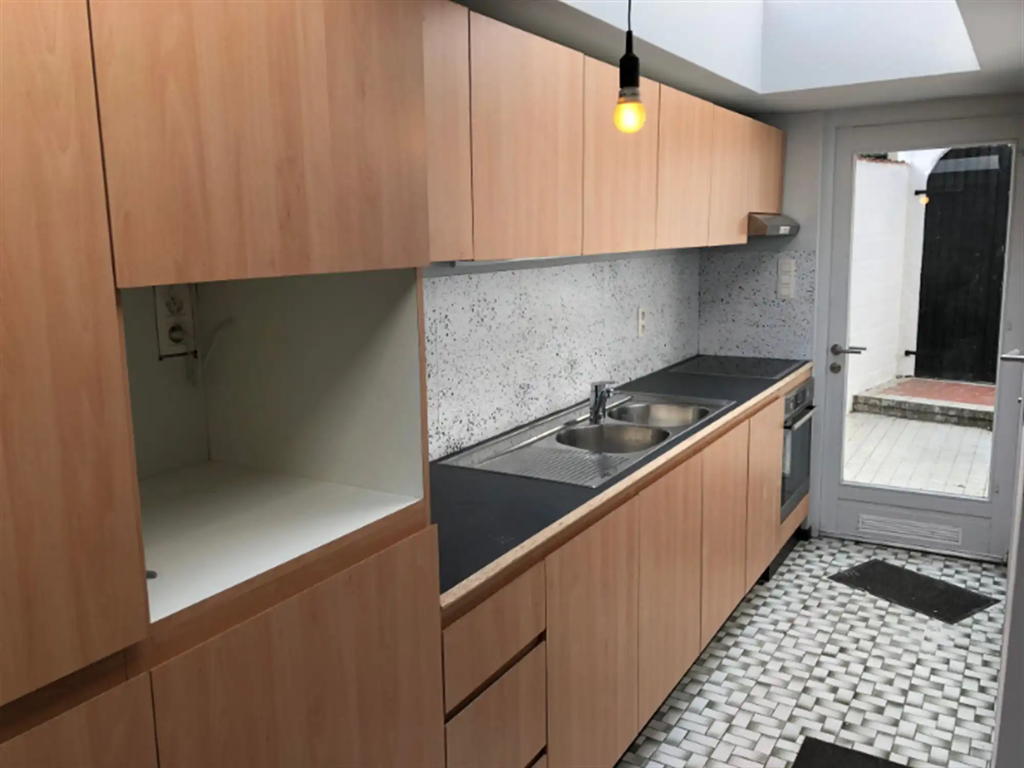 Woonhuis foto {{pictureIndex}}