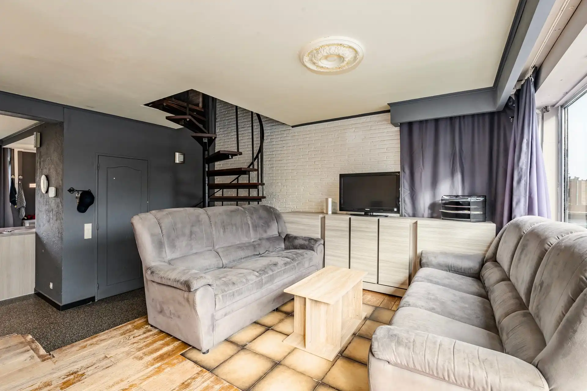 Half open Bel-etage woning met 3 tot 4 slaapkamers vlakbij het centrum  foto 9