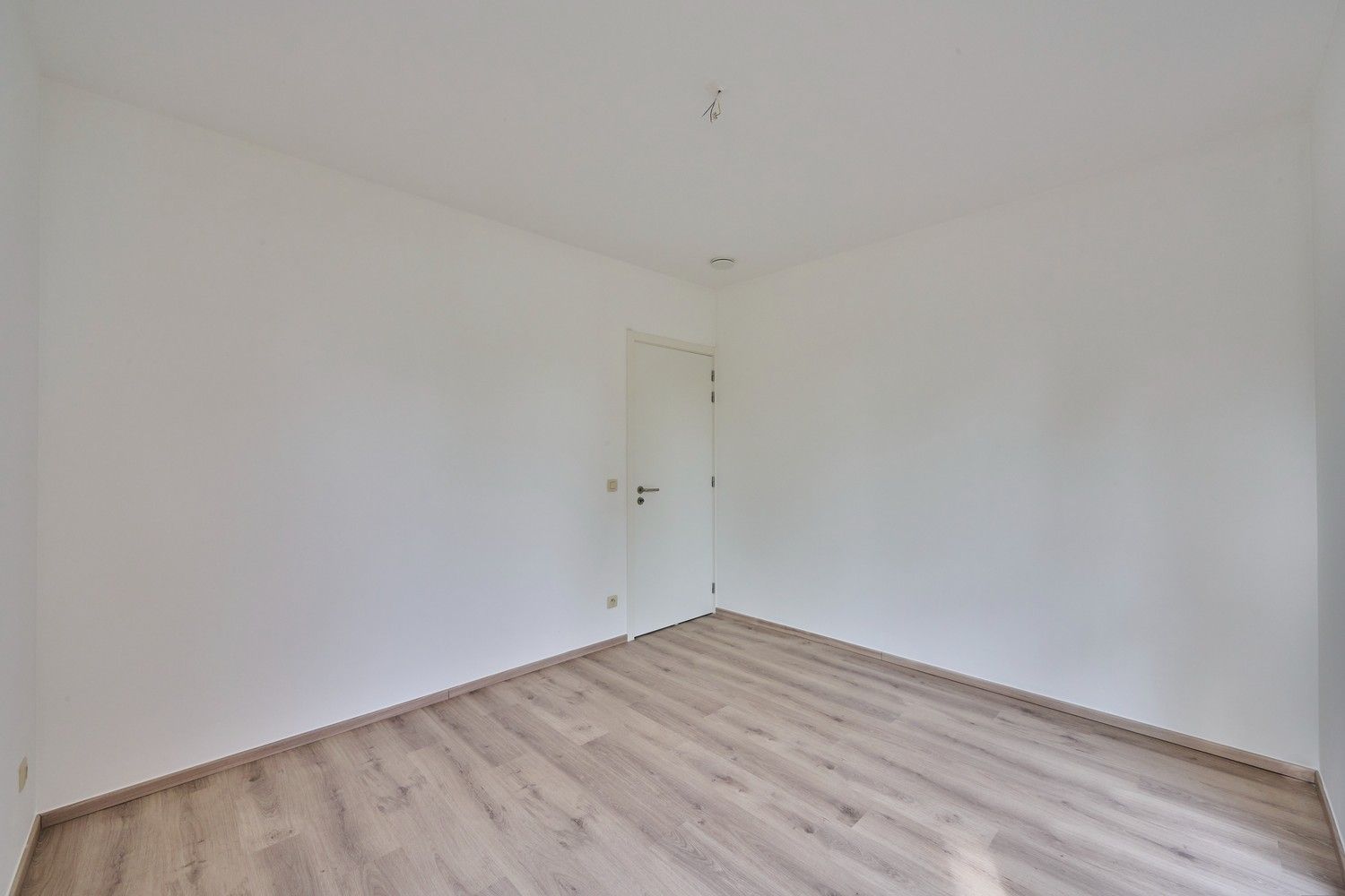 Stijlvol gelijkvloers appartement met zongerichte tuin - EPC 12! foto 13