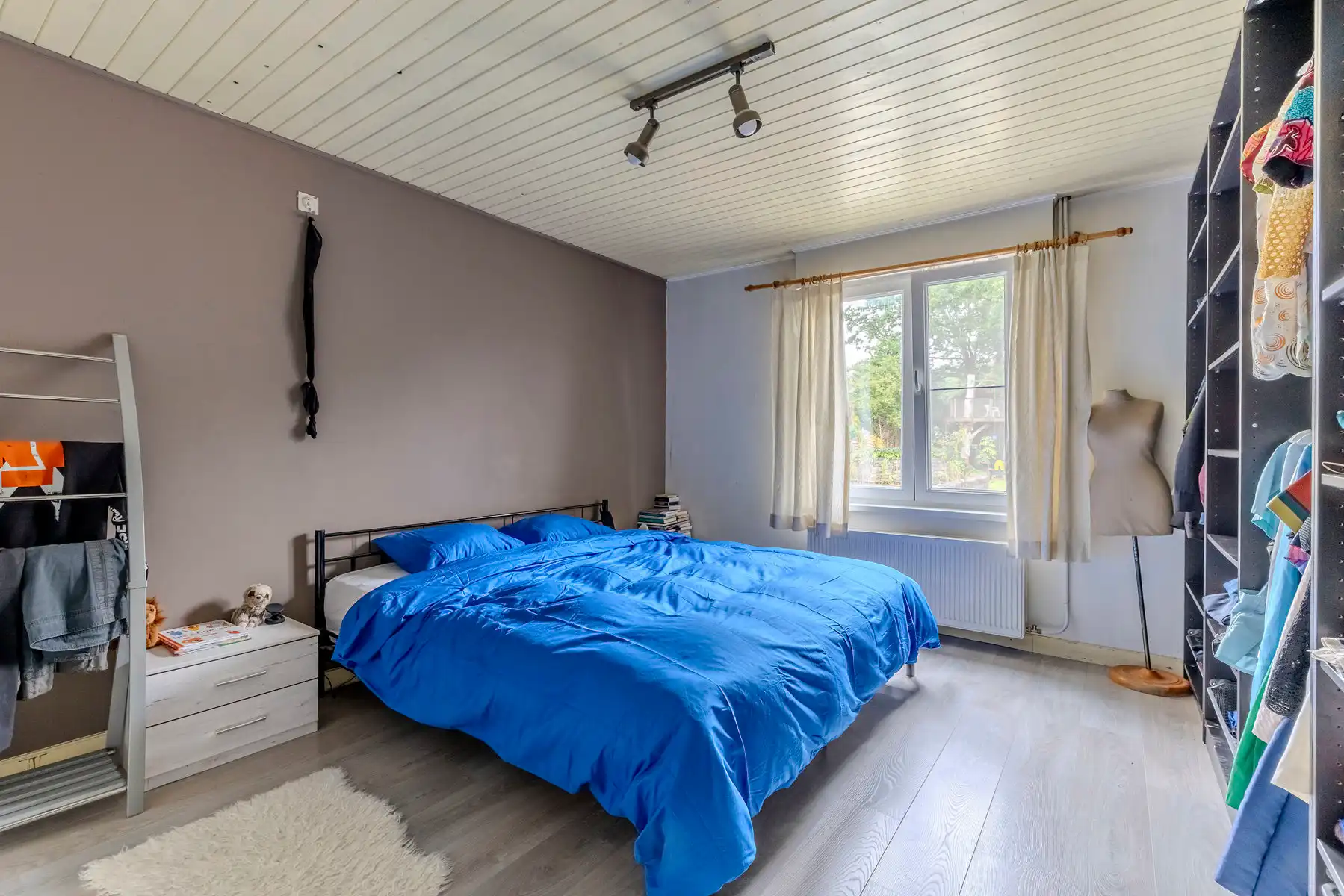 OB met 4 slpk, mog inrichten zolder + garage/magazijn foto 16