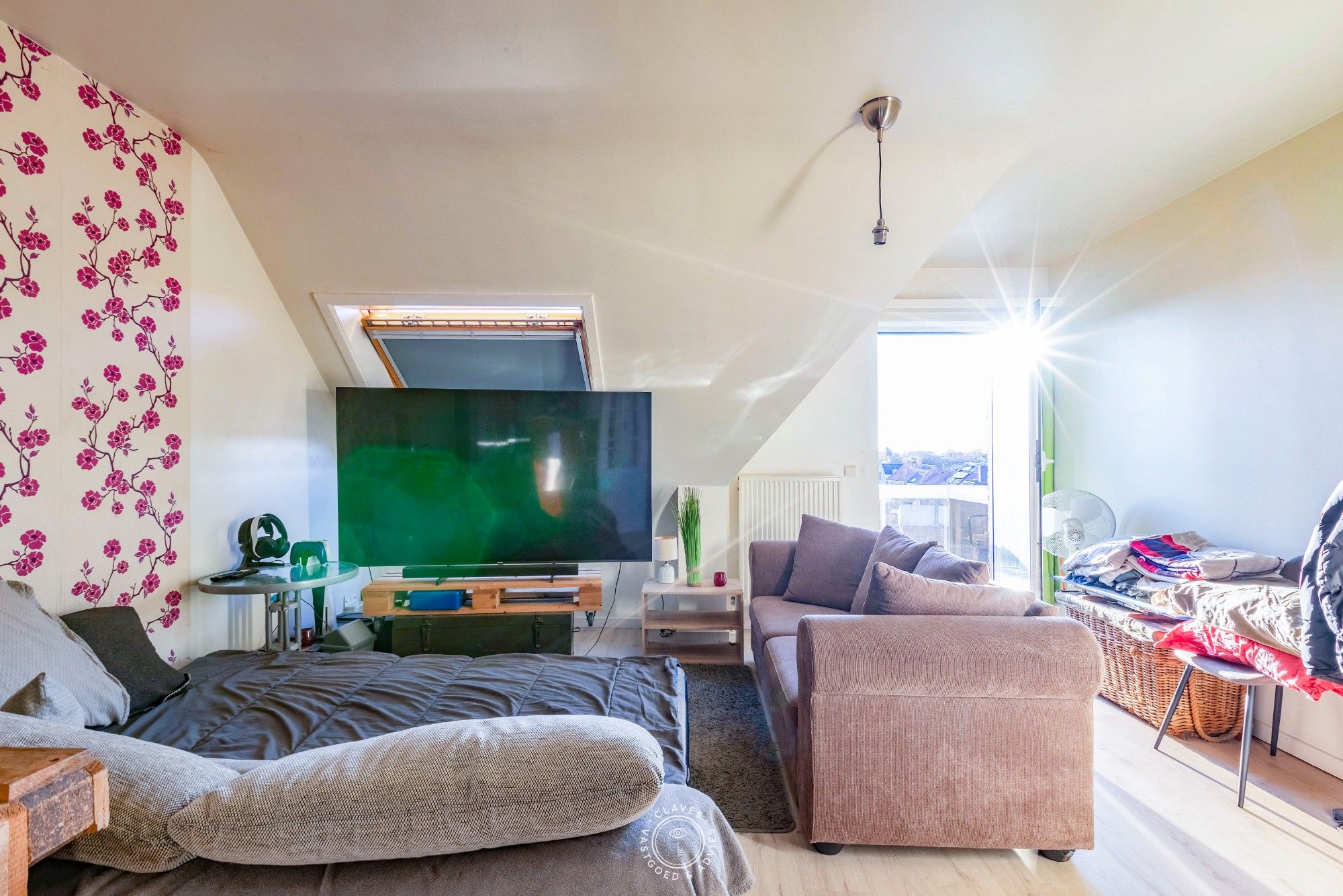 Praktische studio met terras en autostaanplaats foto 3