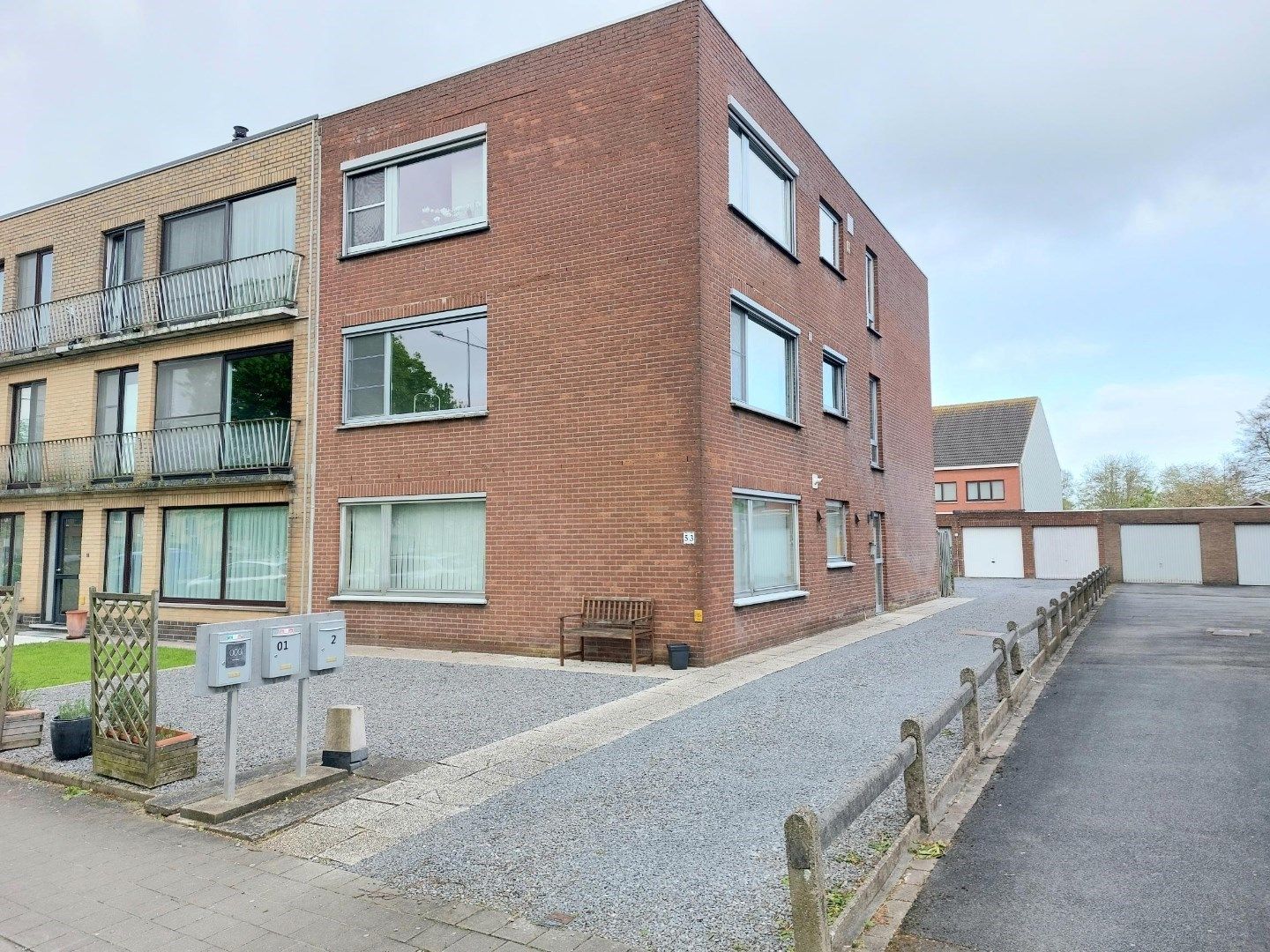 Garage te huur Malehoeklaan 53 -/3 - 8310 Sint-Kruis