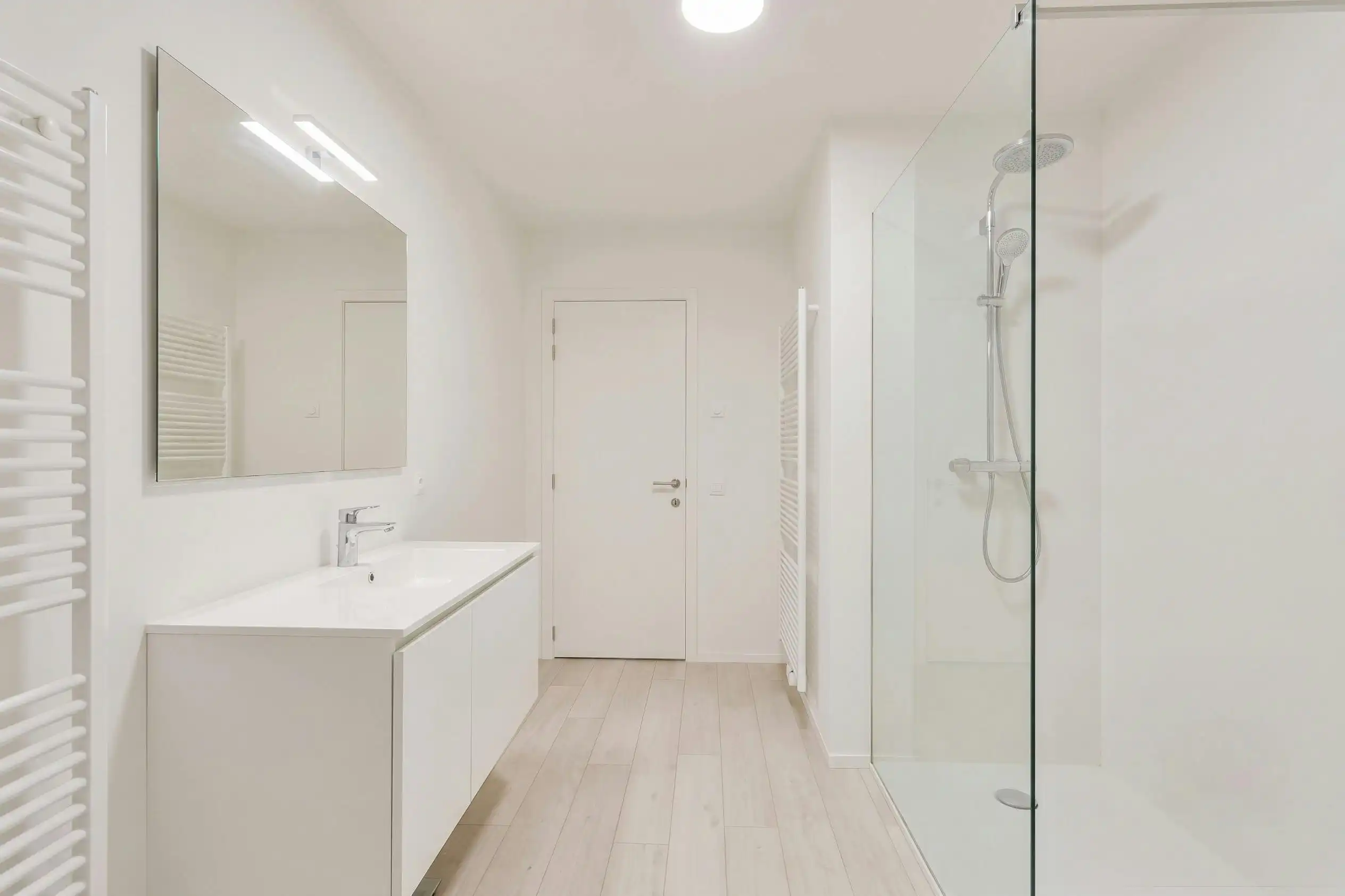 Ruim appartement (142m²) met 3 slaapkamers en terras in Ieper centrum  foto 12