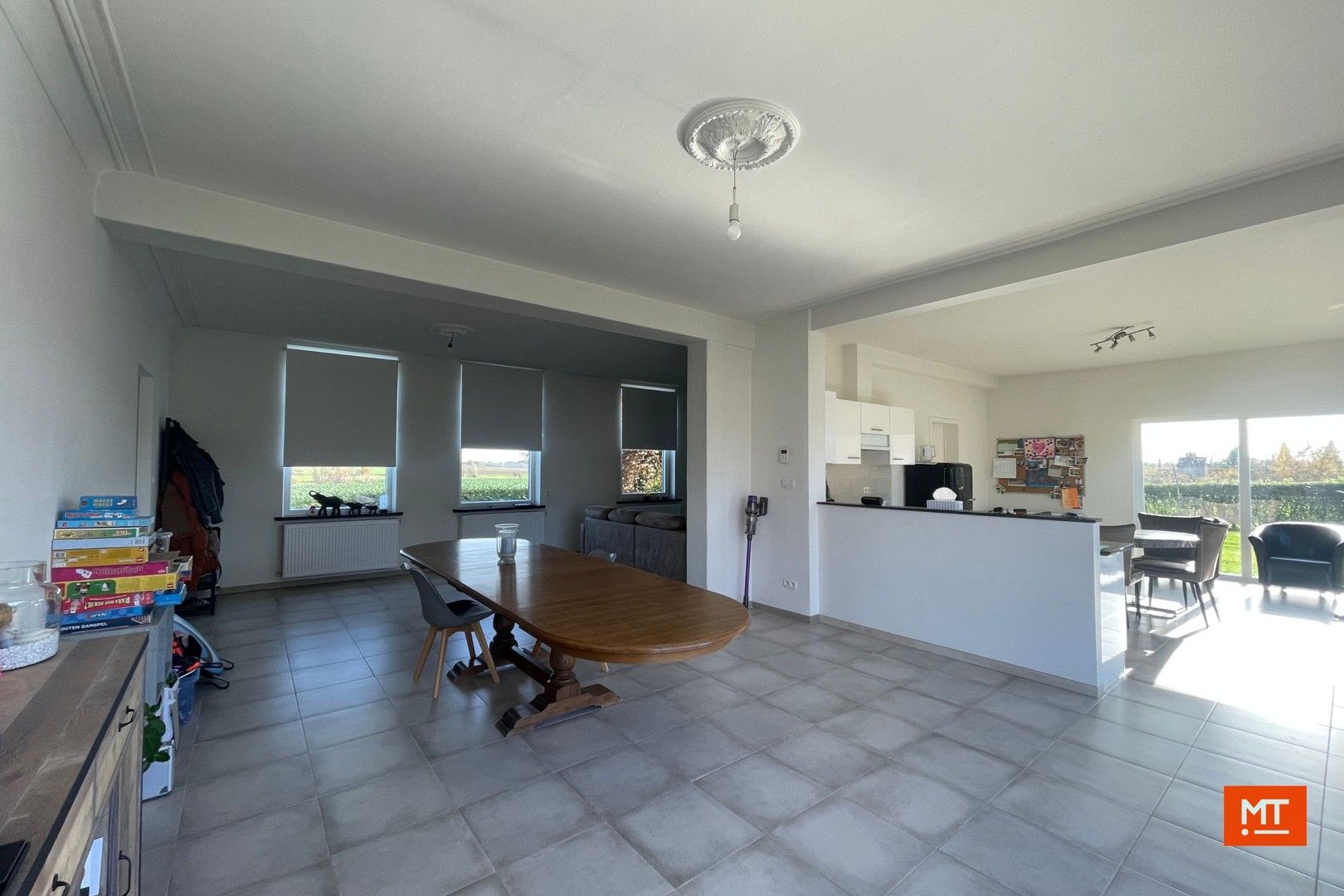 Alleenstaande woning te huur met 3 slaapkamers foto 3