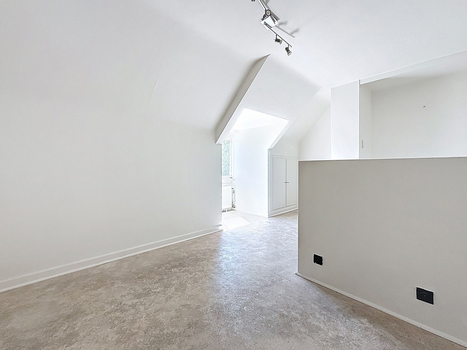 Statige Burgerwoning & Tuin Centrum; met Hoge Visibiliteit foto 6