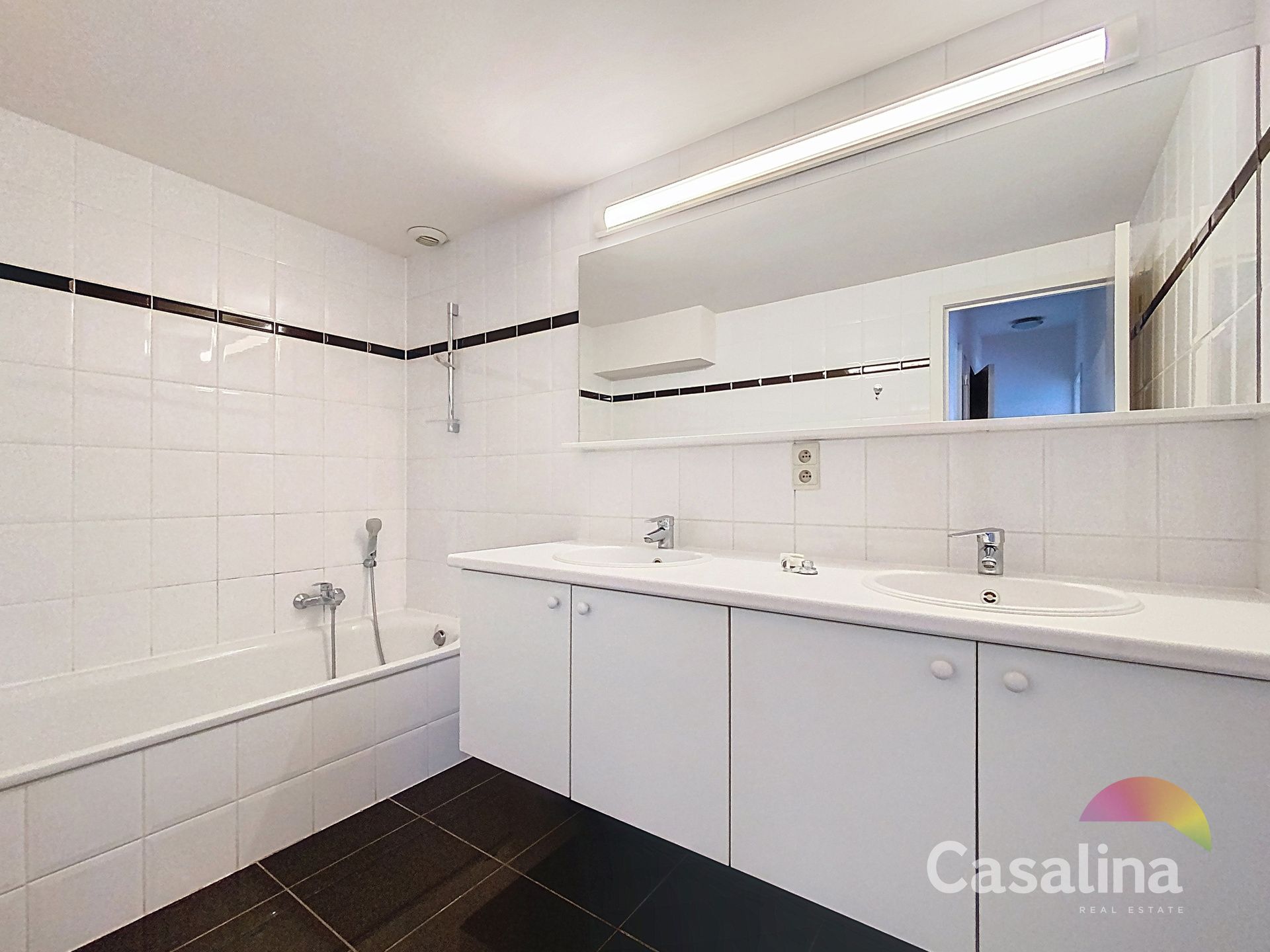 Duplex-Penthouse van 101m² met mooi terras, kelder en garage foto 9