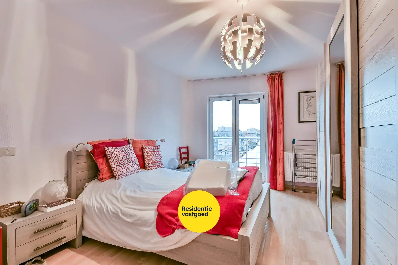 Lichtrijk tweeslaapkamer appartement in Oostende  foto 8