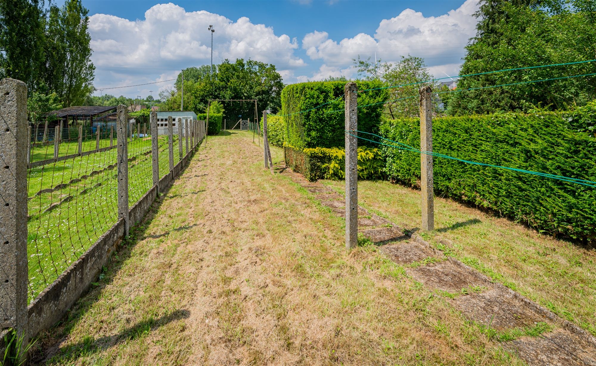 Charmante woning te koop in Buizingen foto 33