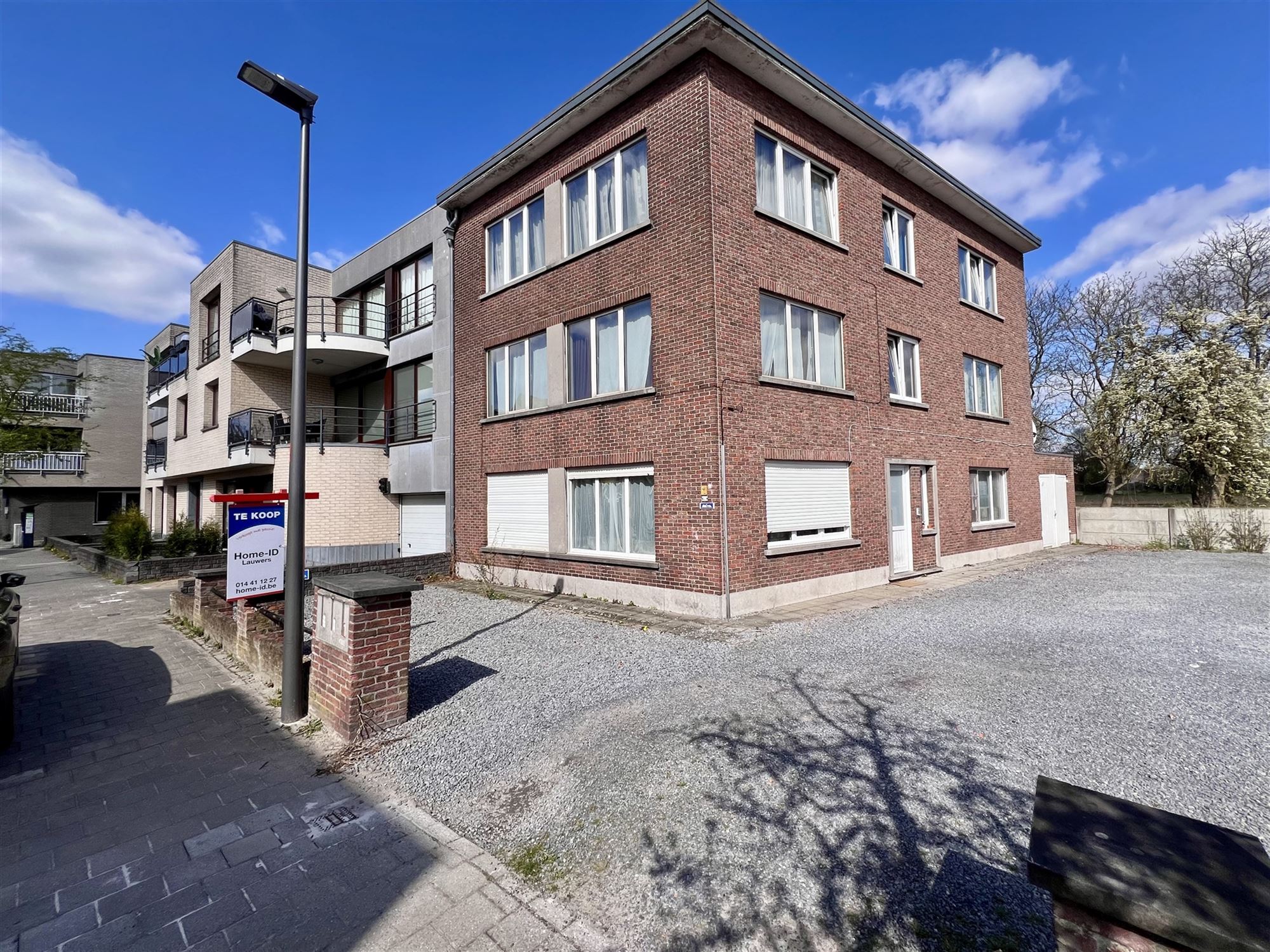 Ruim en verrassend driegevel dakappartement van 105 m² foto 14