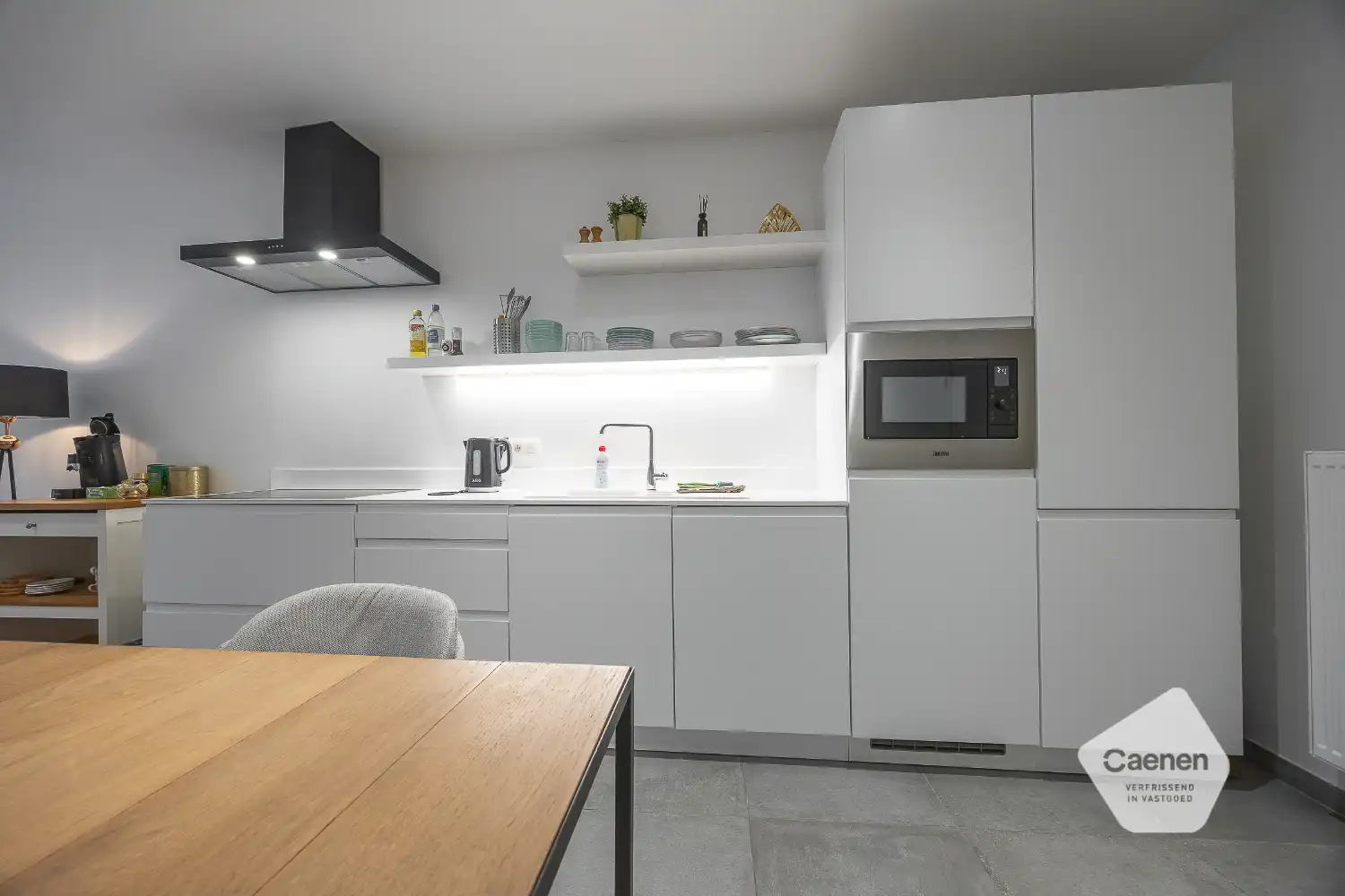 Gerenoveerd gelijkvloers appartement vlakbij Visserskaai foto 12