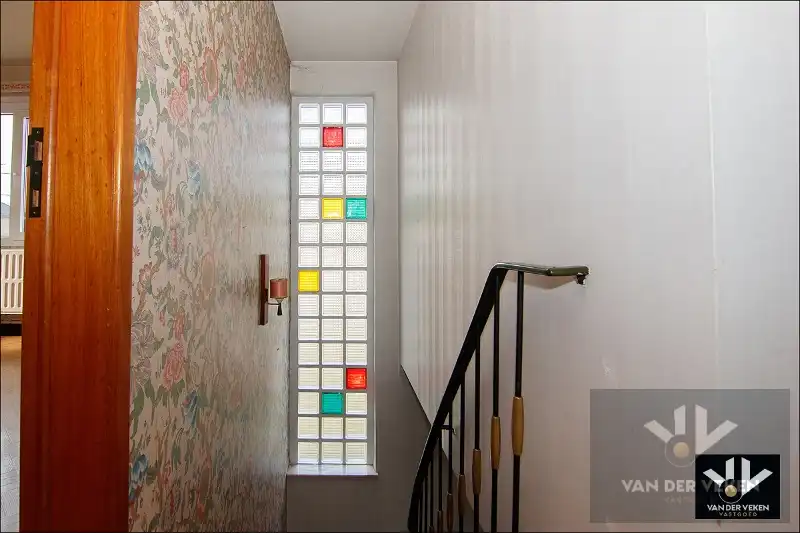 Multifunctioneel eigendom met 2 wooneenheden op een riant perceel van 21 aren 83 centiaren op een goed bereikbare, rustige locatie in Diepenbeek foto 17