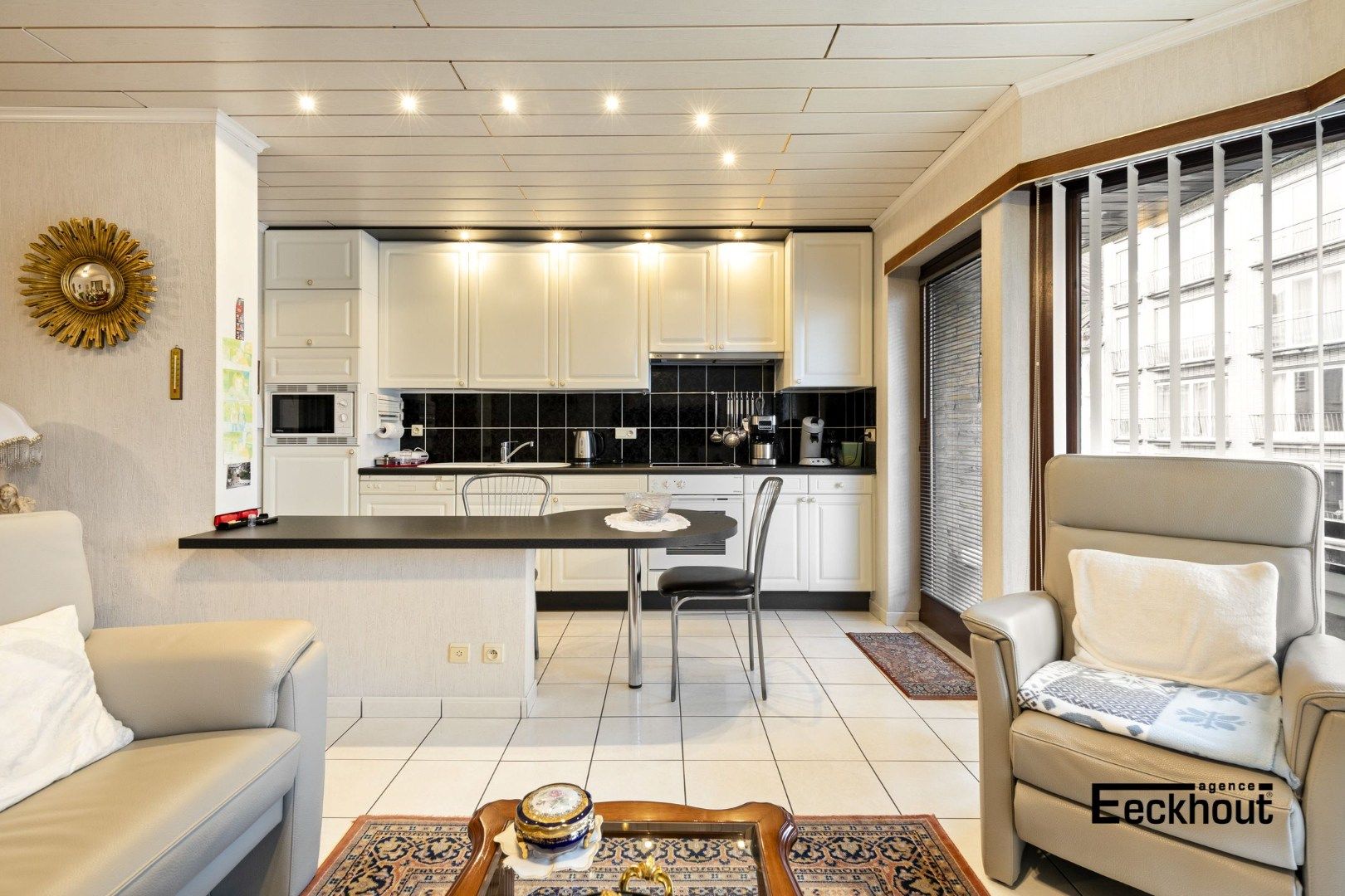 Ruim en instapklaar appartement op wandelafstand van het strand en het centrum! foto 2