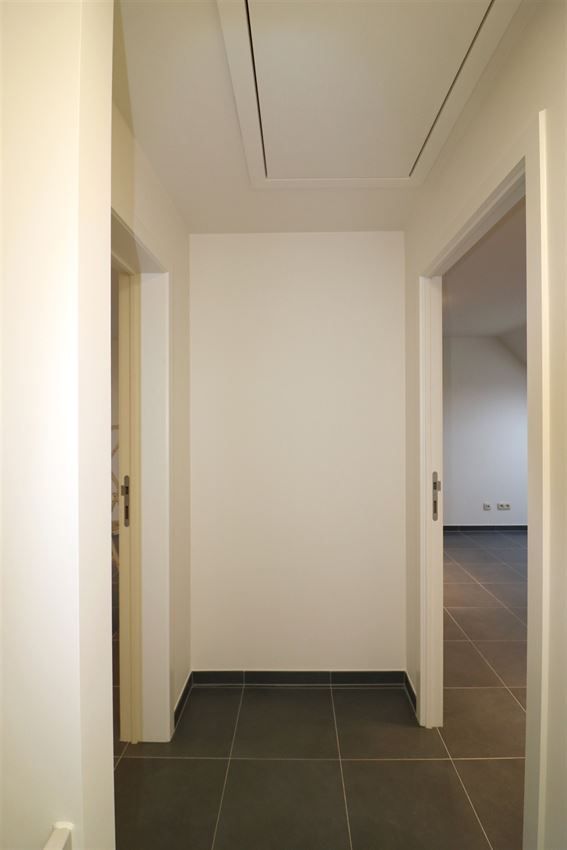 Duplex, 2 slpk. groot terras,n staanplaats, nabij station  foto 25