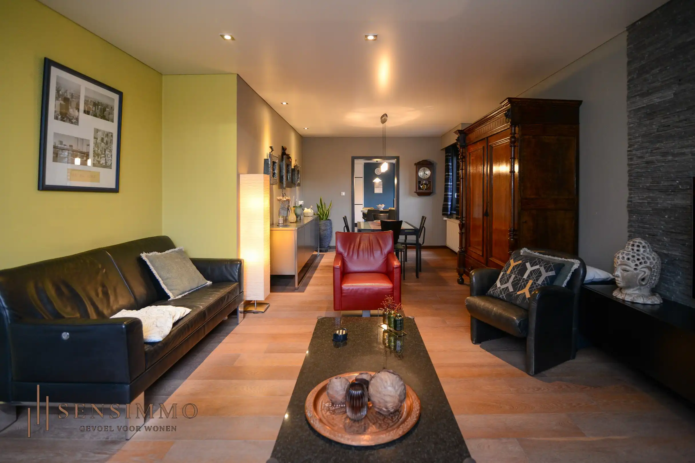 Open bebouwing met 3 slaapkamers op ruim perceel van 13a foto 10