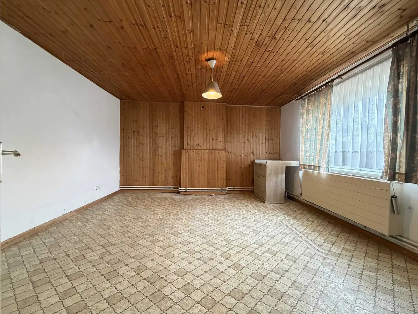 Landelijk gelegen, verrassend ruime woning foto 14