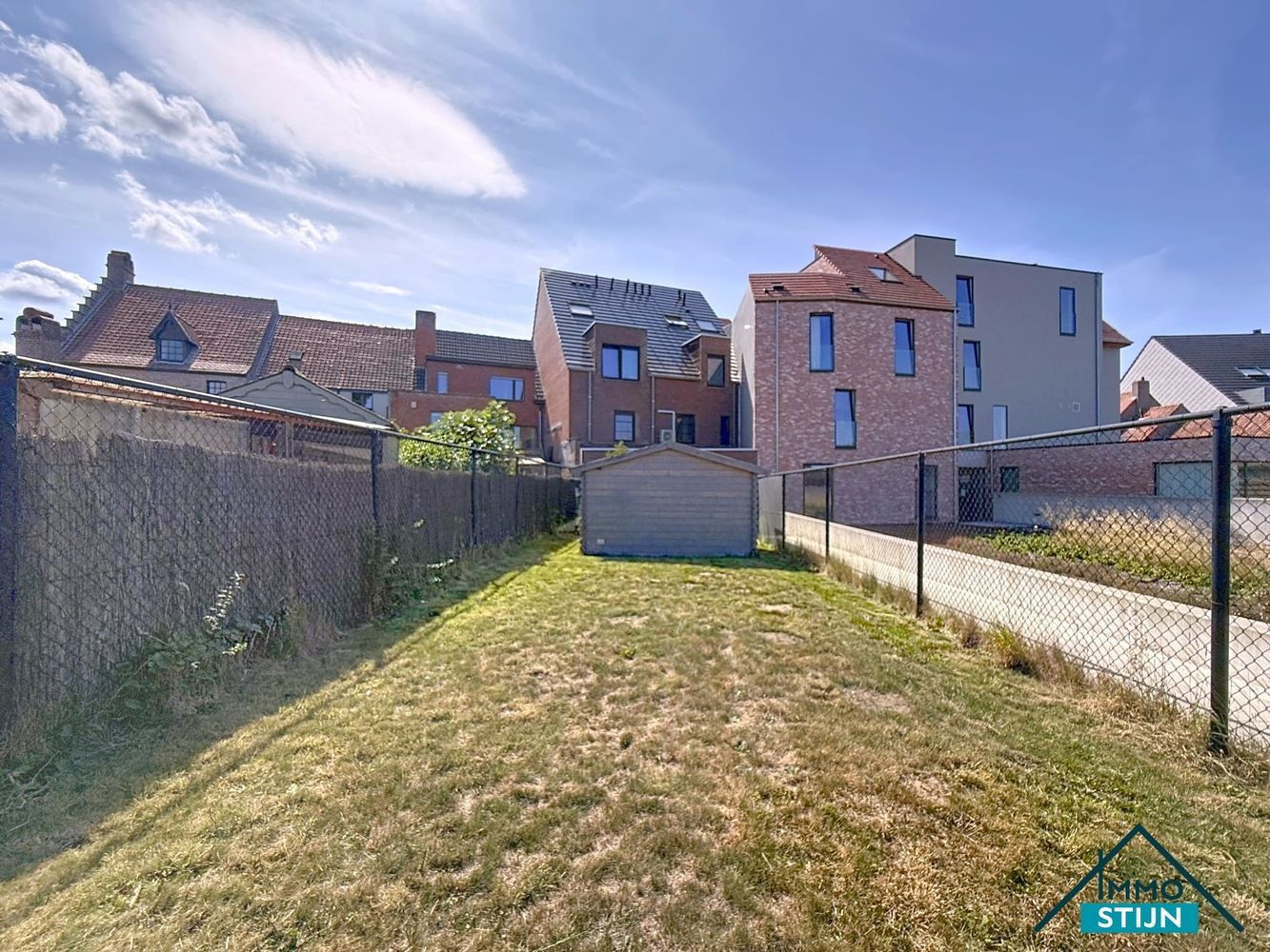 Gelijkvloers appartement met terras en tuin in centrum Zedelgem foto 13